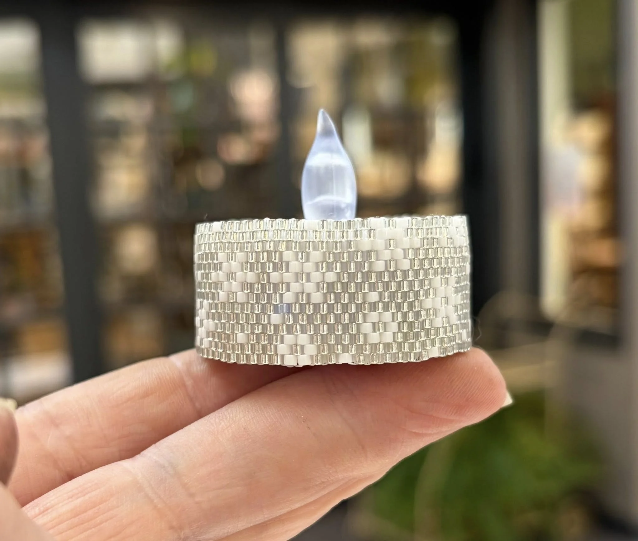 teeny tiny snowflakes tea light.jpg
