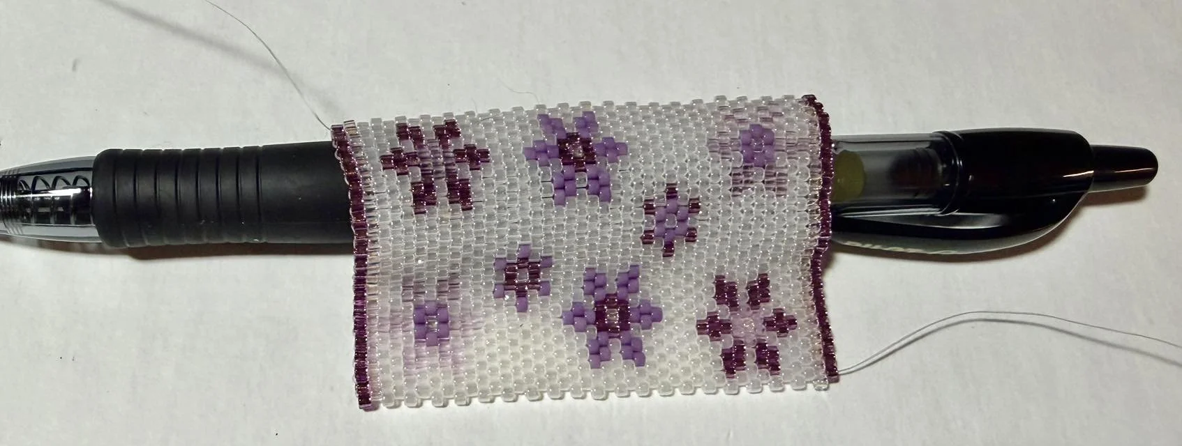 Tiny Snowflakes Pen Wrap