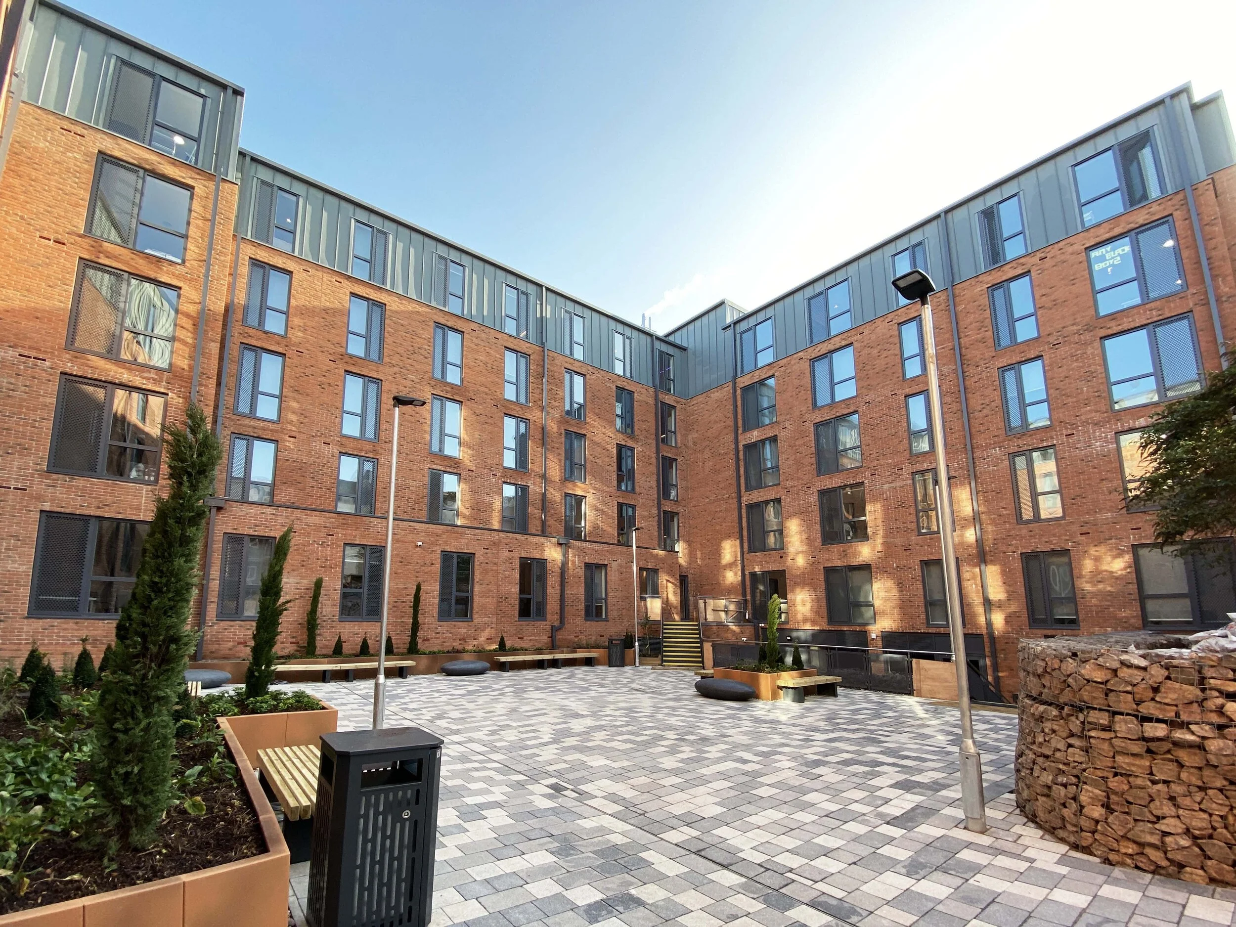 1701 Courtyard 1.jpeg