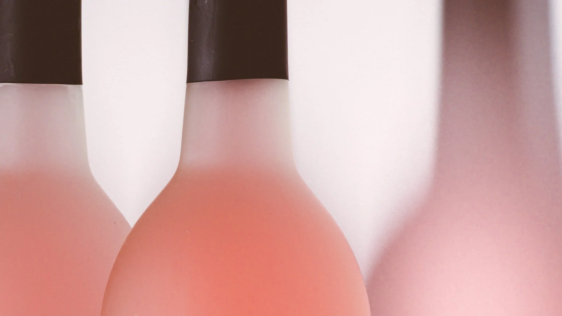Rosé Wine Grapes — tèr·ra·ve·nos