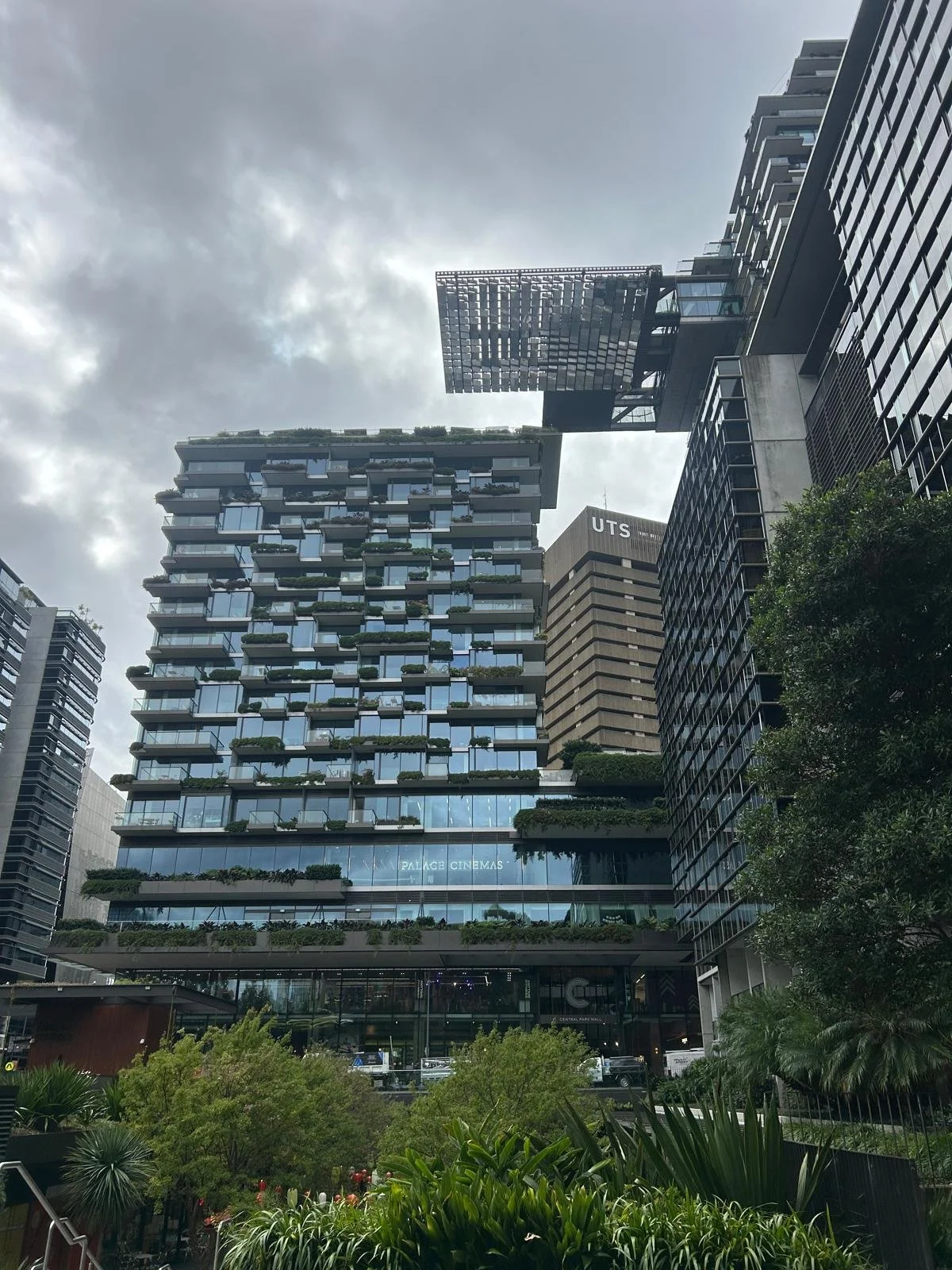 A Building That Grows