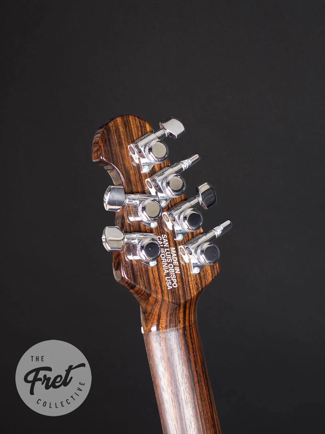 MUSIC-MAN-ALBERT-LEE-GOLD-13.jpg