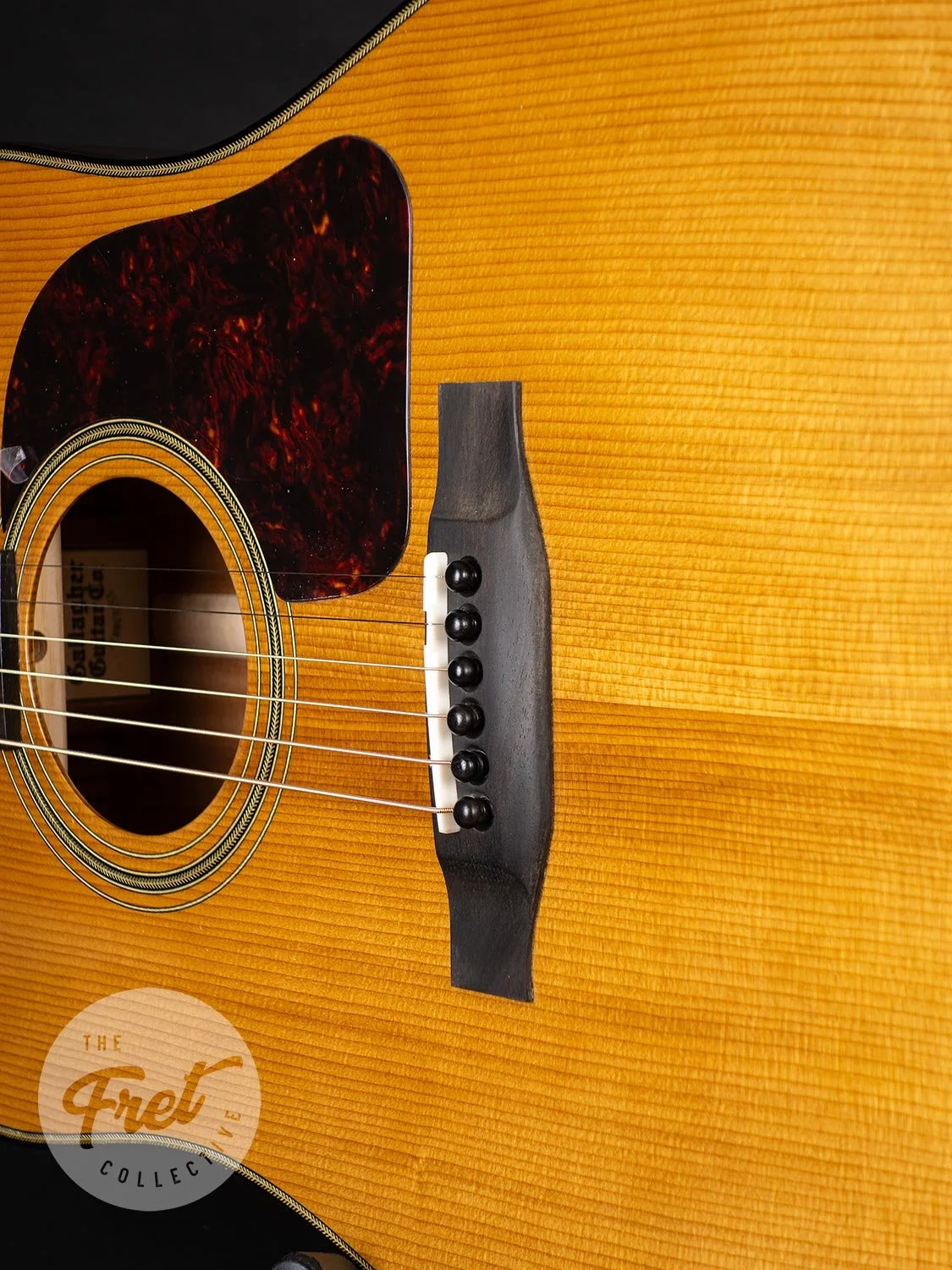 GALLAGHER-BLUEGRASS-BELL-MAHOGANY-12.jpg