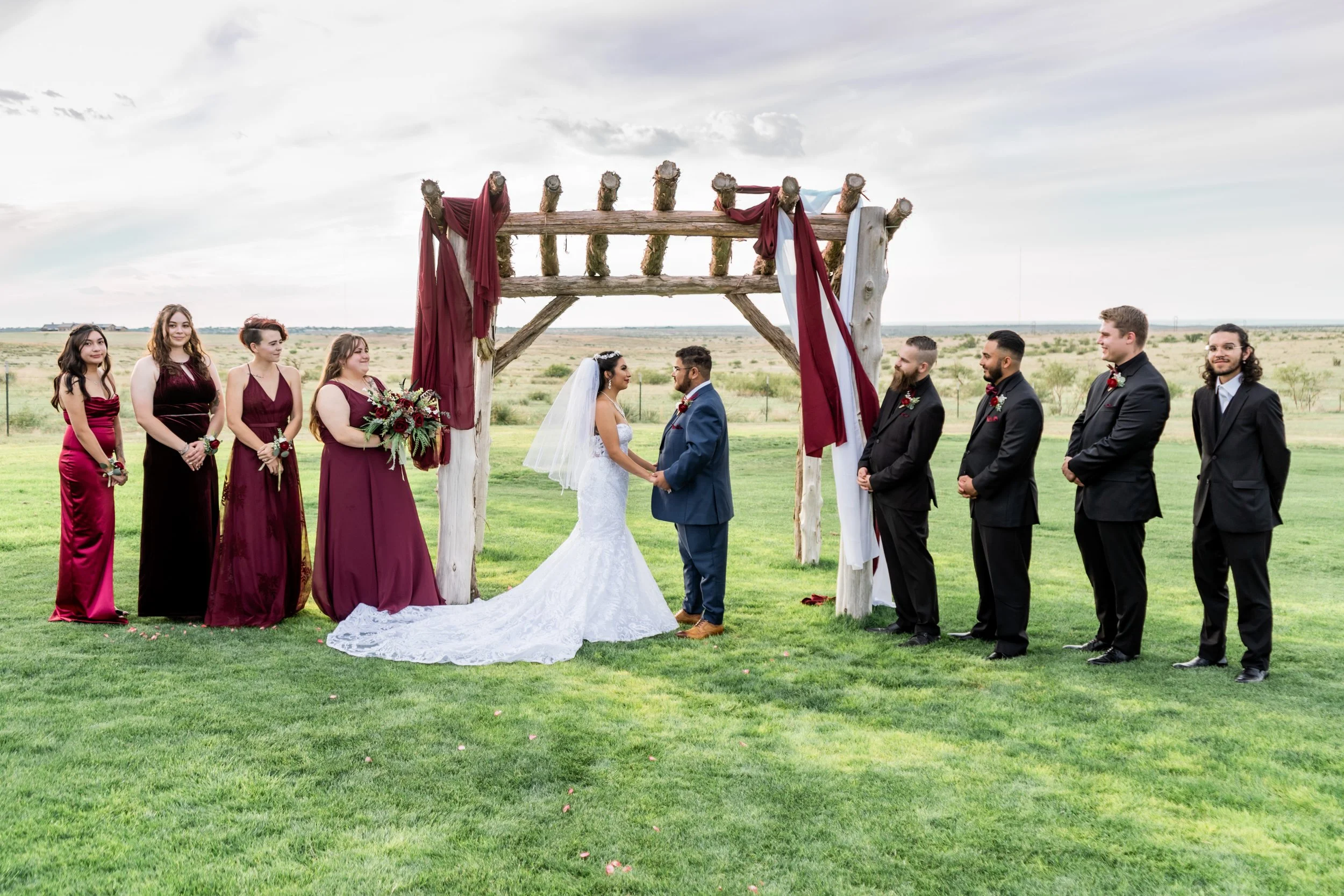 barn-on-willow-creek-wedding-ceremony-amarillo-texas.jpg