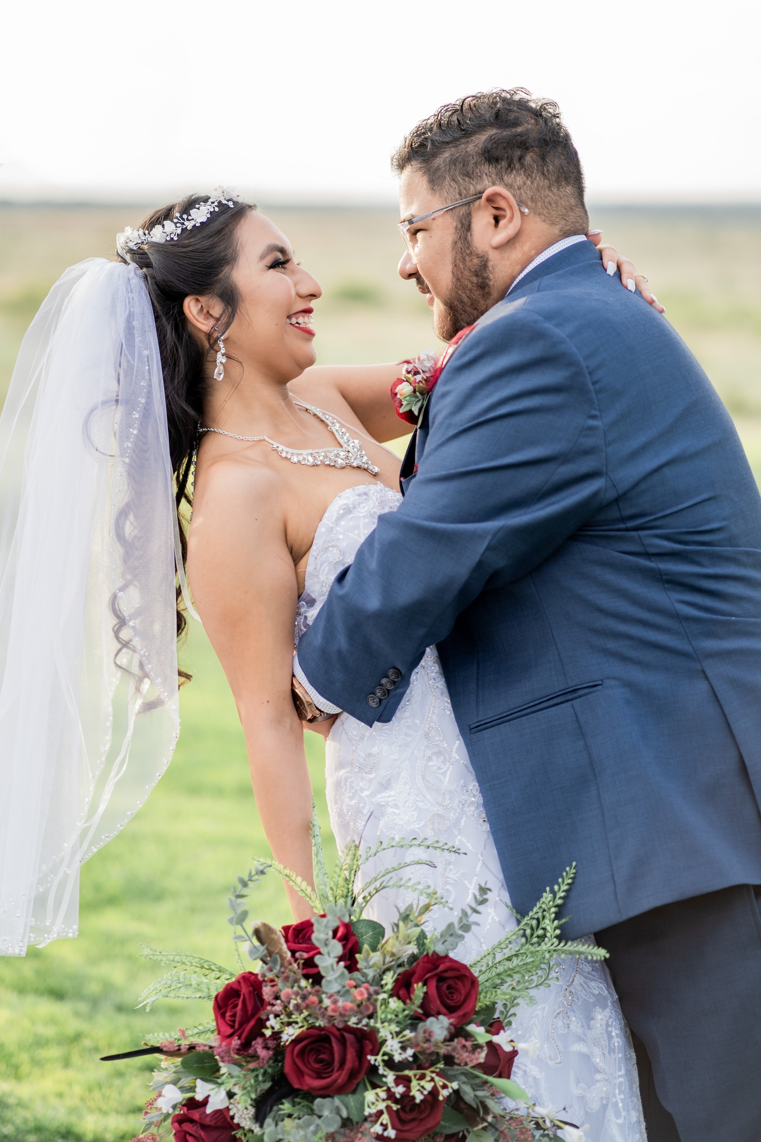 barn-on-willow-creek-wedding-amarillo.jpg