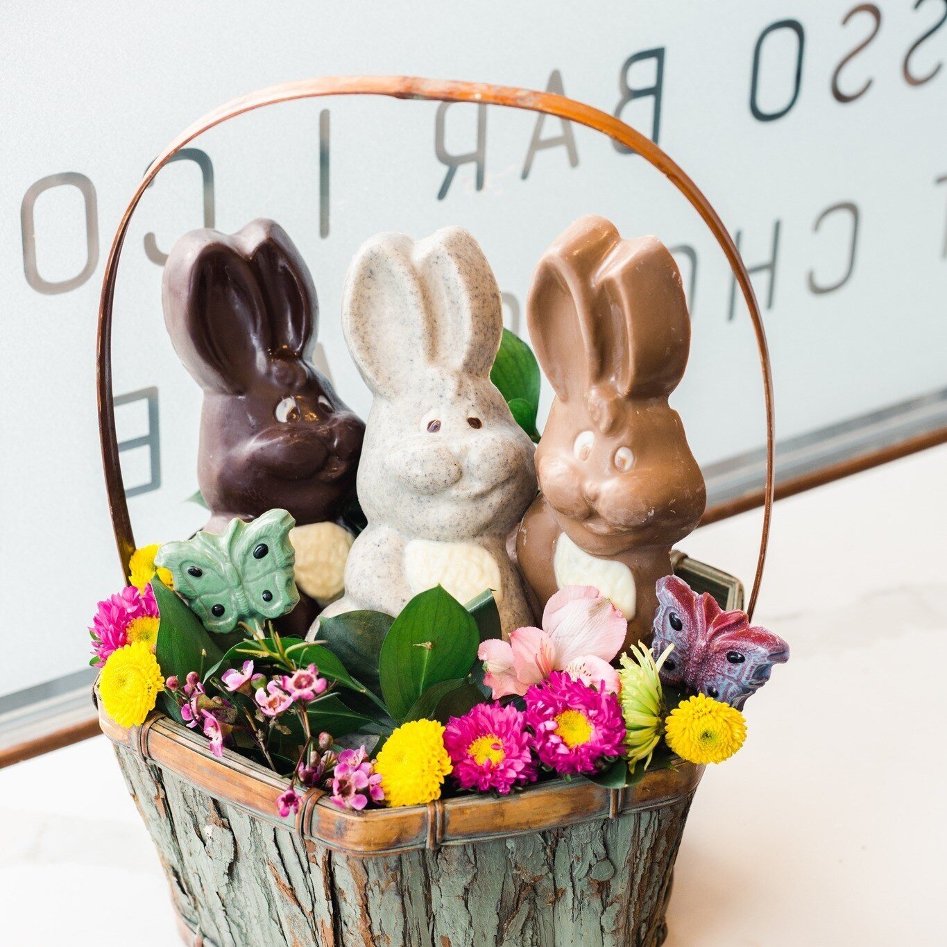 ⁠
Easter is almost here and along with spring time vibes and family celebration, Easter candy is an annual tradition we gift each other at #DurangoValleyView . The chocolate from Animas Chocolate company is so rich with a variety of flavor depths and