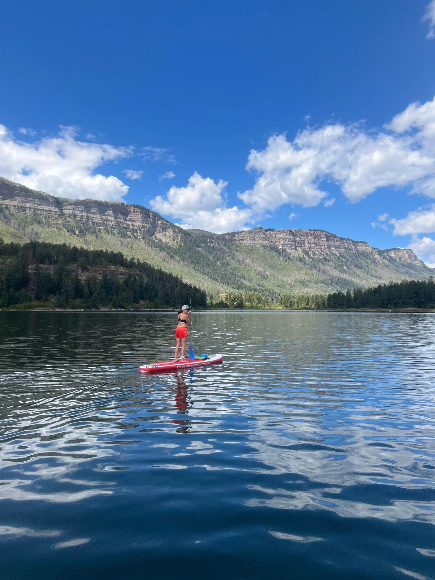 We are deep in summer now that August has arrived. If you're looking to get away from it all, we recommend Haviland Lake. It's our go-to spot when the paddleboards are calling. Hot sun, cool water, magnificent views.⁠
⁠
Durango Valley View is ready t