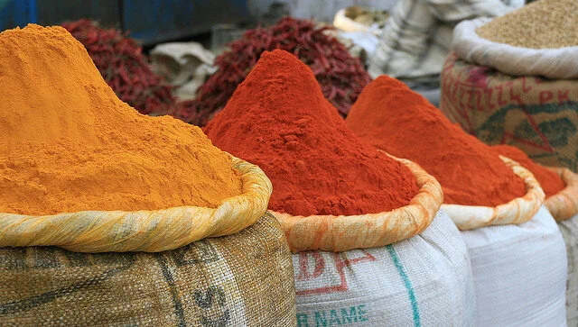 As More Alzheimer's Drugs Fail, Researchers Find Hope In Vitamins & Spice