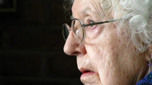 Blood vessels in older brains break down & could contribute to Alzheimer’s