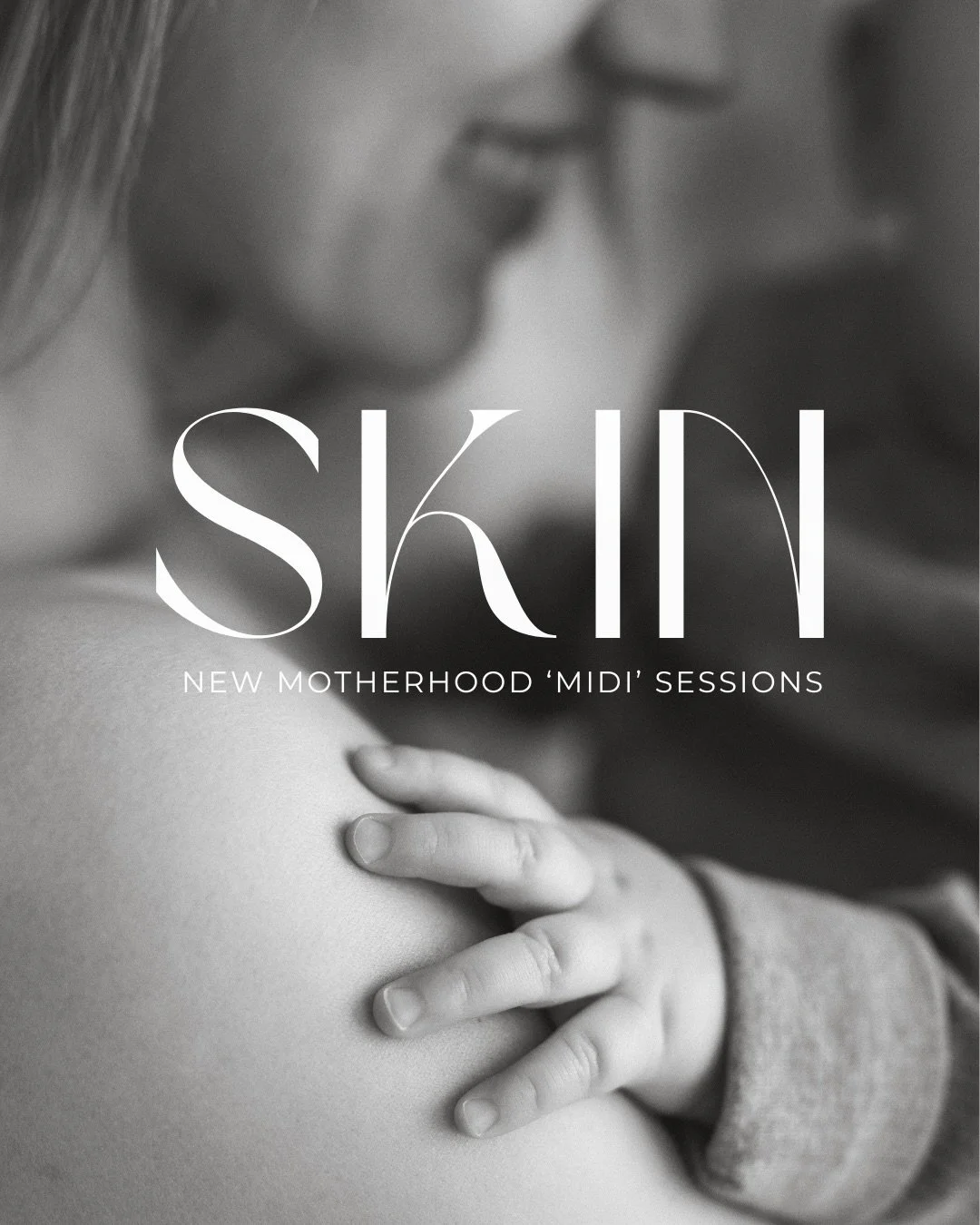 Do you feel like your first year of motherhood is flying by? These beautiful NEW motherhood sessions have been thought up after heartfelt chats with my mama clients who felt torn at the thought of mat leave coming to an end, or felt that they&rsquo;r