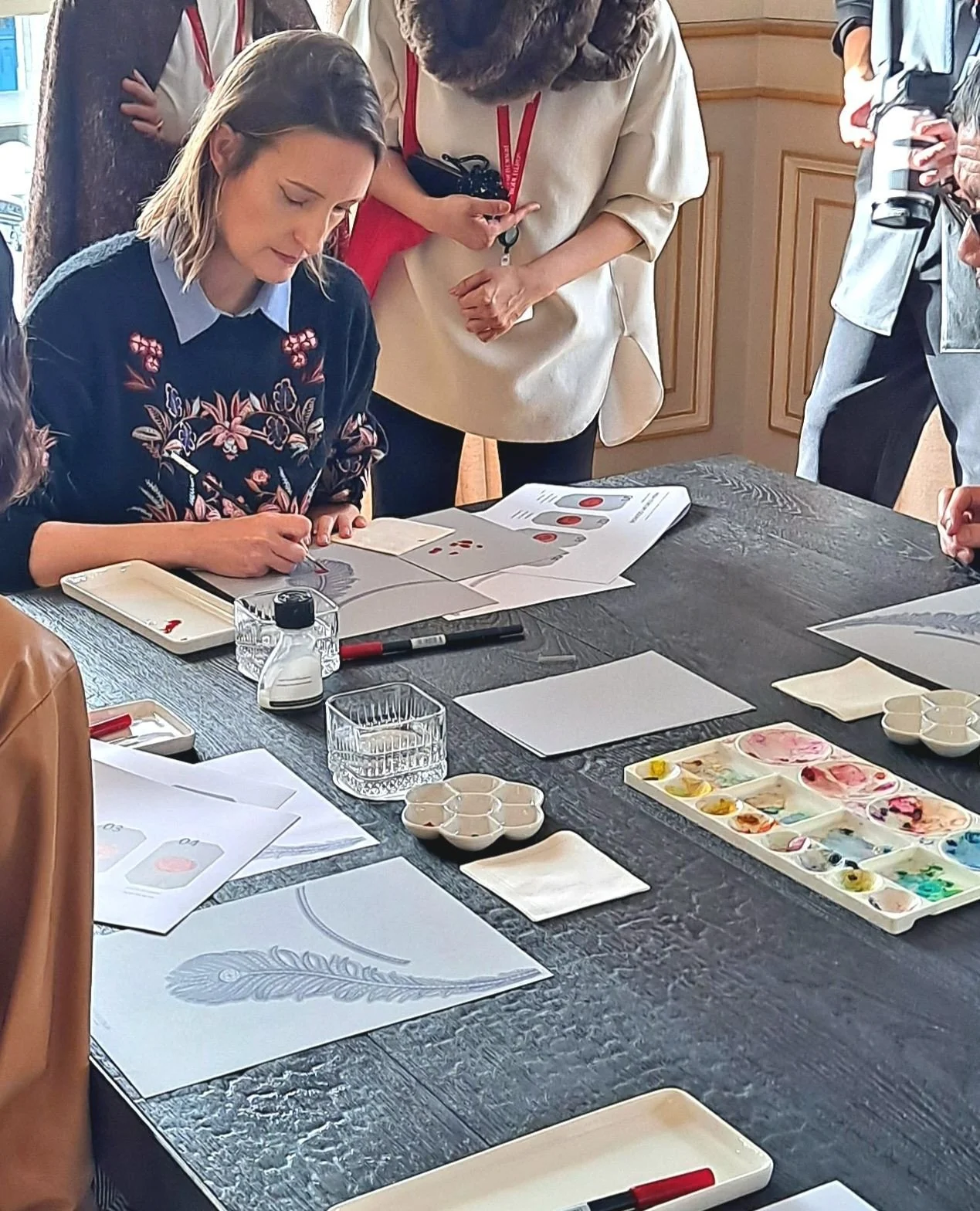 💎Atelier de gouache chez Boucheron :⁠
⁠
En décembre dernier, nous avons eu le plaisir d'organiser, une fois de plus, un atelier de peinture à la gouache à la Maison Boucheron, au cœur de la place Vendôme.⁠
⁠
Une maison qui nous inspire depuis toujours.