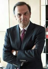 Stanislas de Quercize.  Ancien président-directeur général de Van Cleef & Arpels