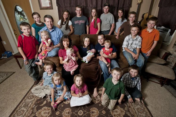 Episode 504: How A Cheating Site Exposed The Evil “Perfect Son” From TLC’s 19 Kids &amp; Counting Duggar Family