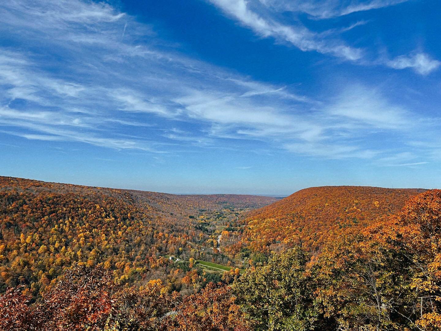 The view of our valley from the overlook at Ontario County Park! 😍