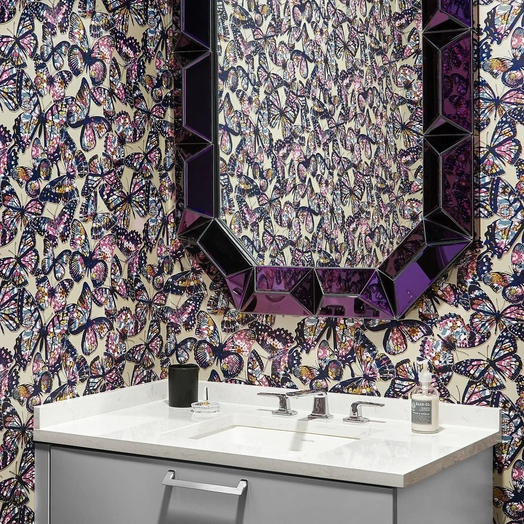Powder rooms are an opportunity to pack a small space, with a punch&hellip;and that&rsquo;s exactly what we did. 🥊  #interiordesign #luxuryliving #RMID Photo: @rymcdon
