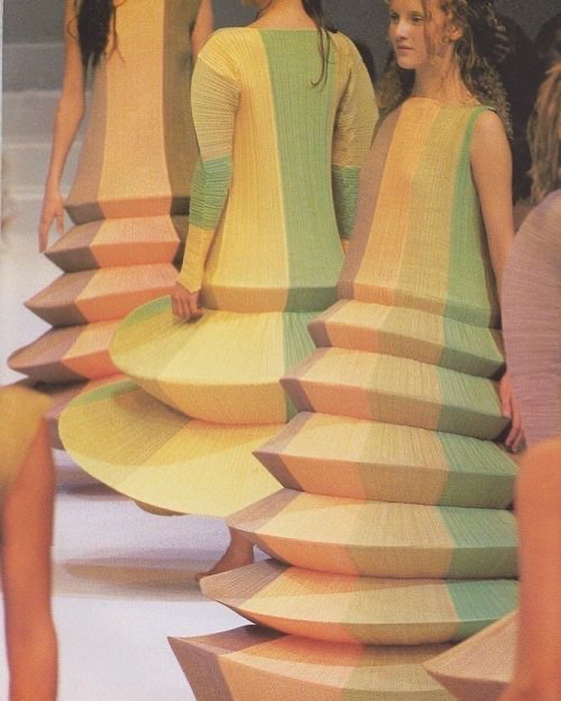 Rest in power Mr. Issey Miyake🕊
Since the launch of his brand in 1970, Miyake displayed nothing short of creative brilliance through his wearable art. 
⠀⠀⠀⠀⠀⠀⠀⠀⠀
His designs, full of intelligence, playful exuberance, and pioneering technique, are si