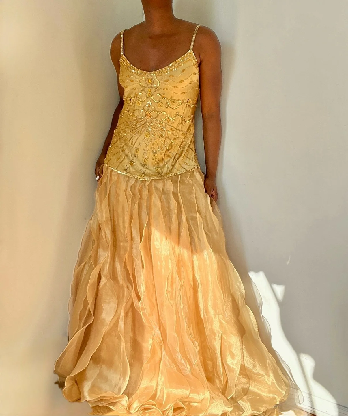 ✨Bringing allill the holiday glamour &amp; shine to @hamptonflea Holiday Show tomorrow!✨

100% beaded silk bodice and skirt cut from layers and layers of silk chiffon looking like a million dollar mermaid!

🗓️Saturday, 11.22
✨50+ vendors 
💎 3 magni