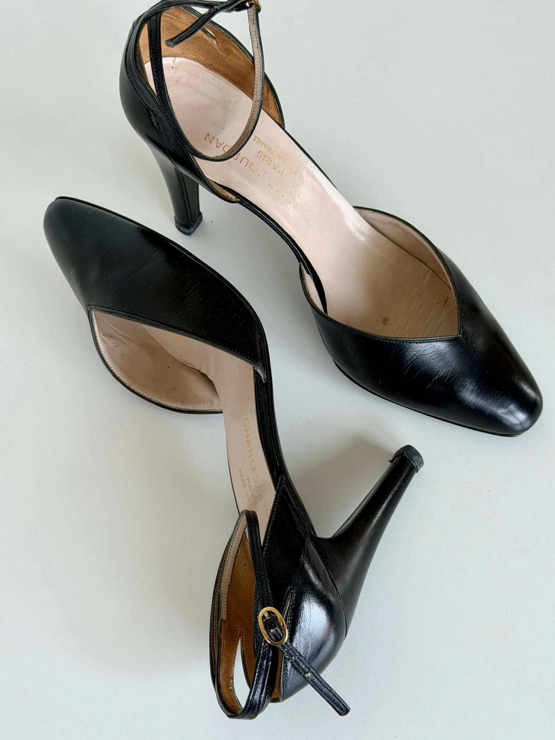 1980s Charles Jourdan Élise Vendôme black leather ankle strap heels with original box