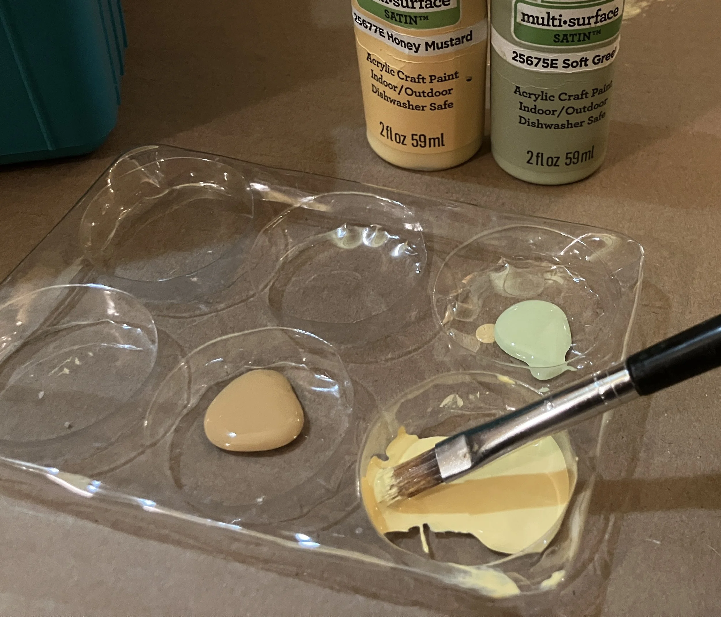 Painting wood surface before image transfer