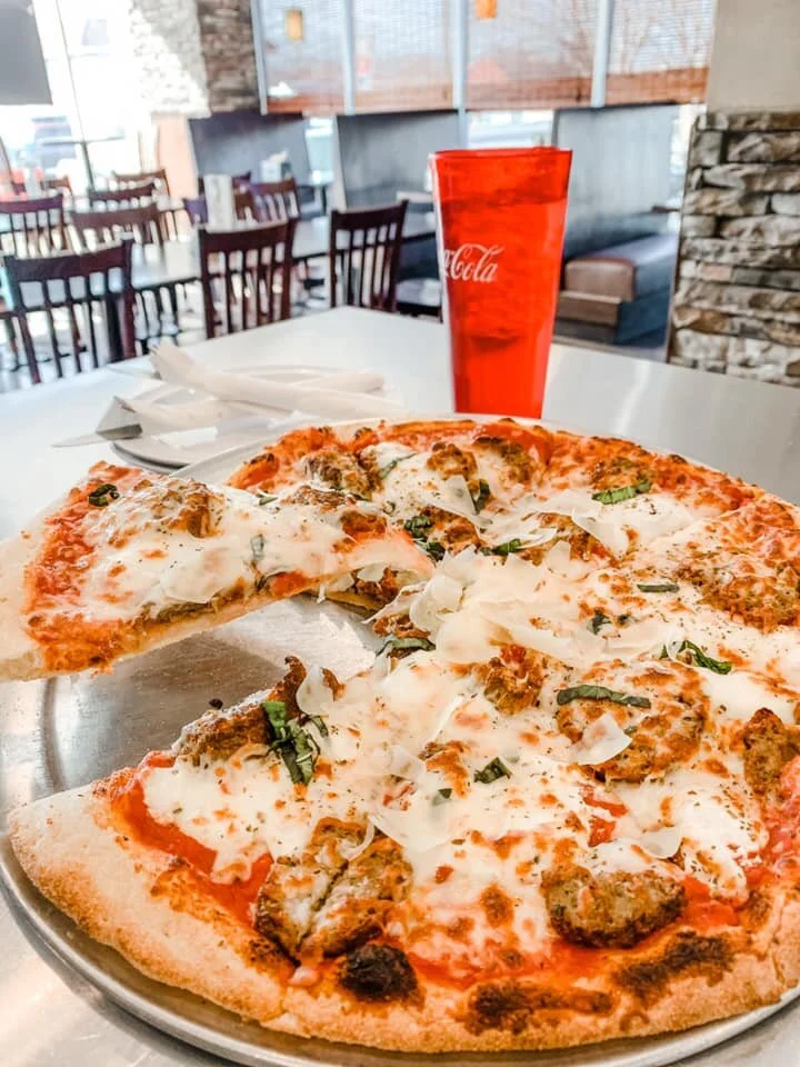 J's Pizza & Subs Cafe