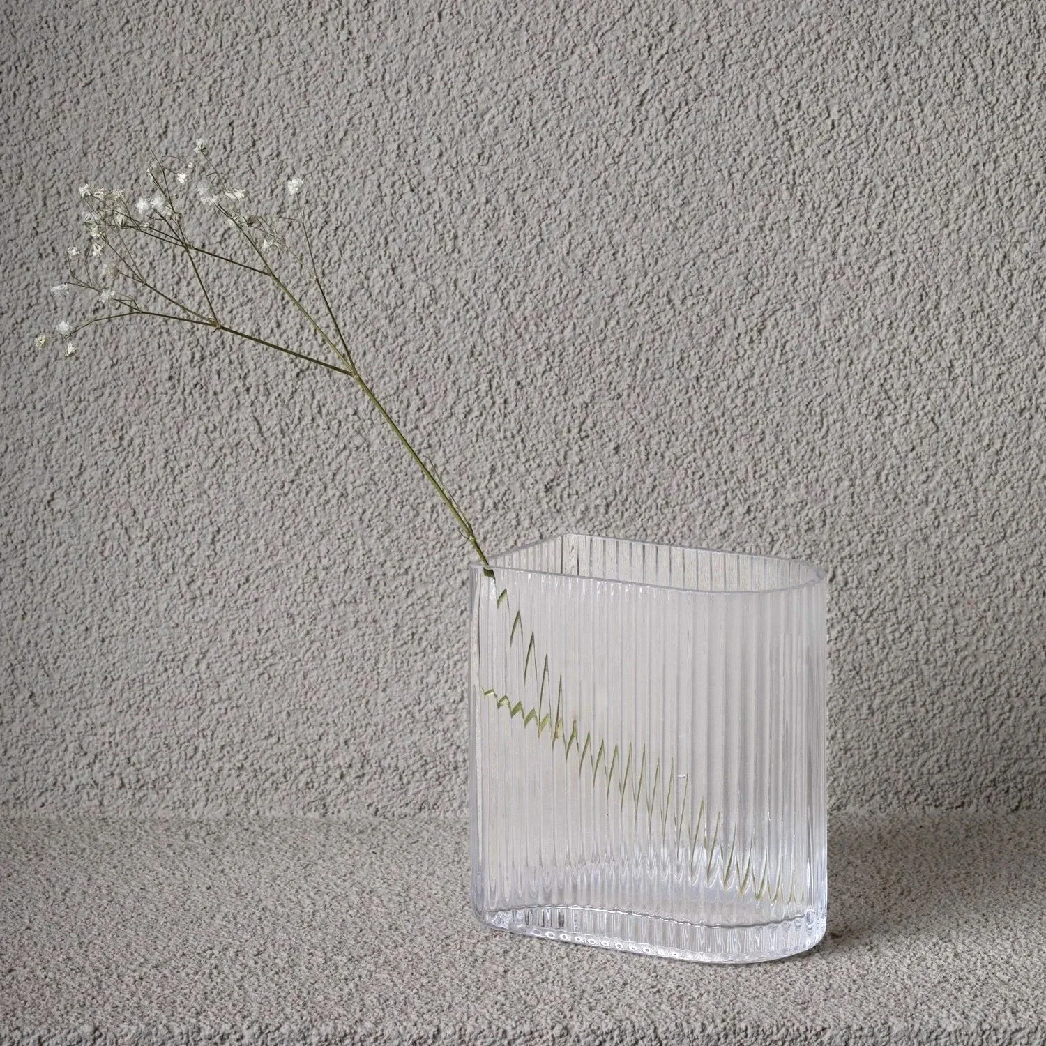 Rigged Clear Vase Small