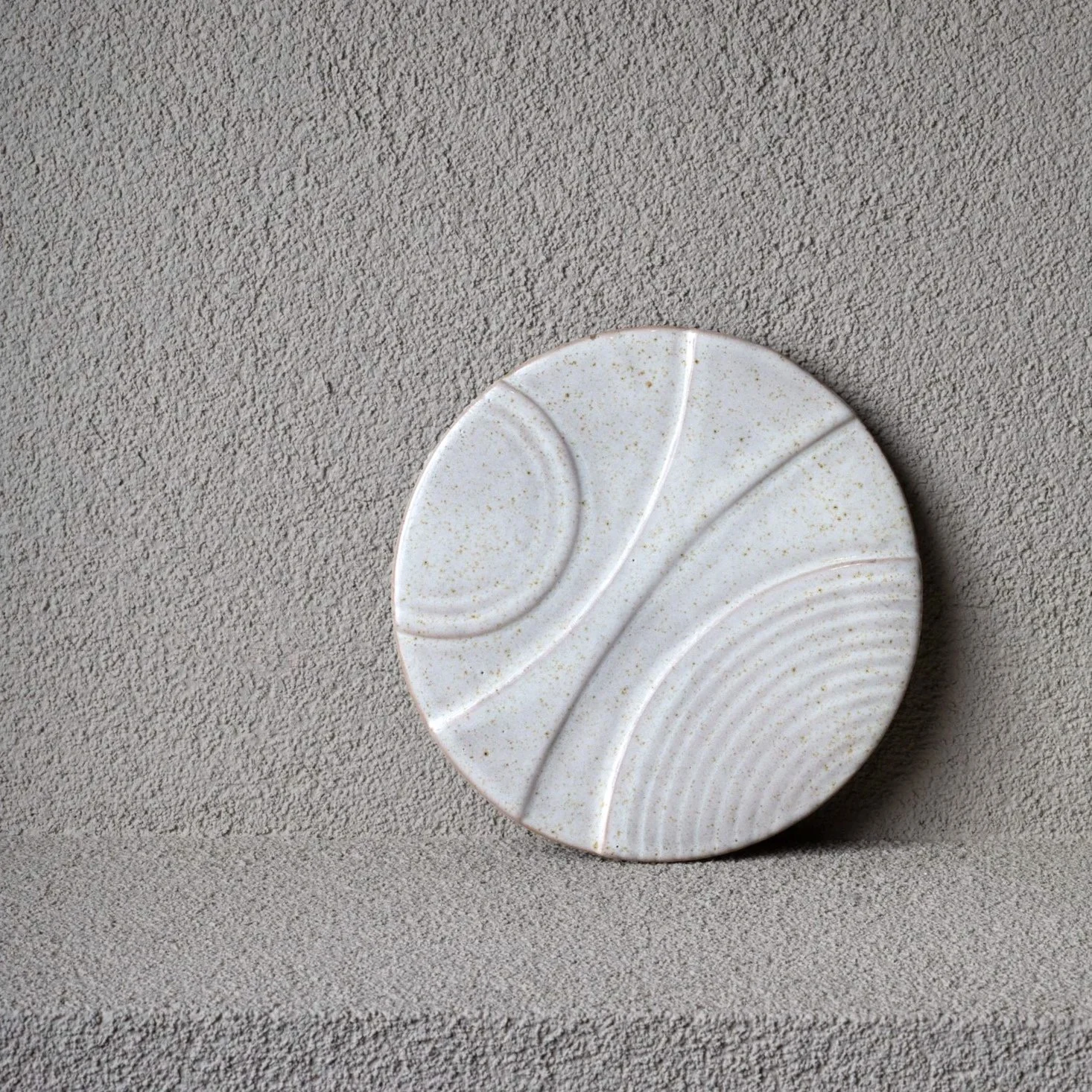 Wall deco plate in retro finish M