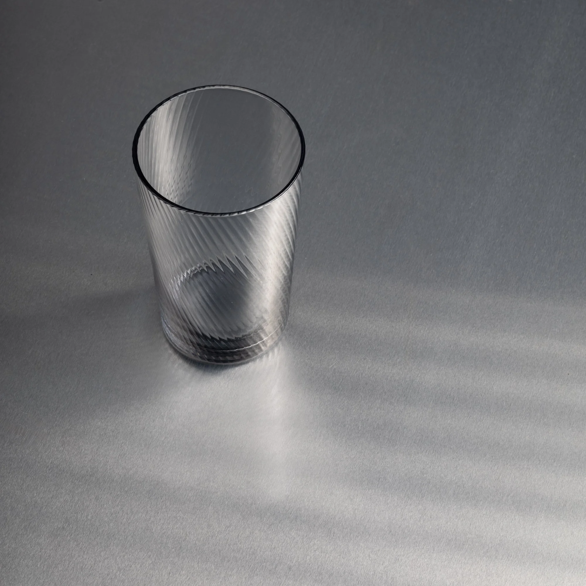 Diagonal fumée  water glass