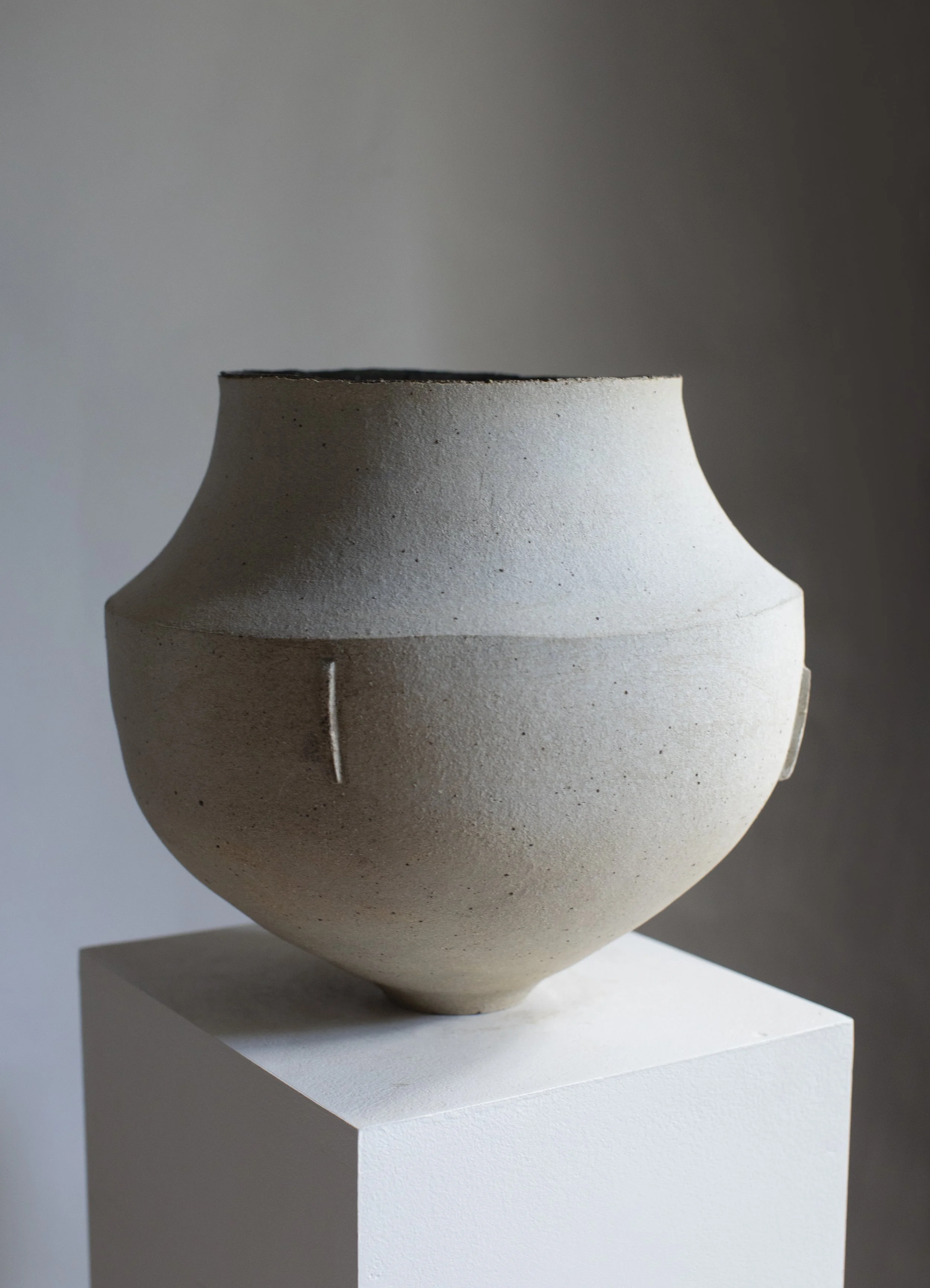 VASE2-5.jpg