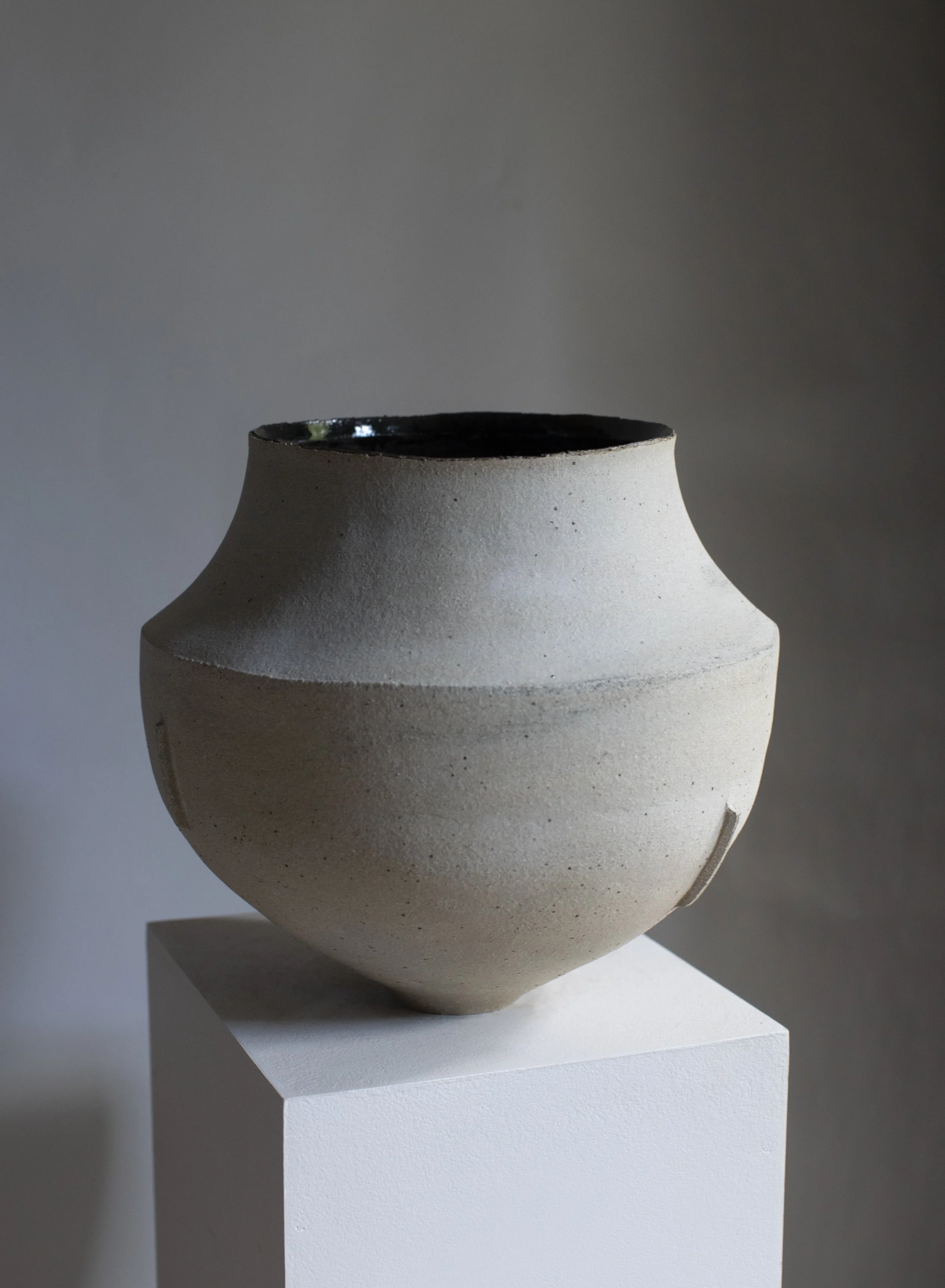 VASE2-1.jpg