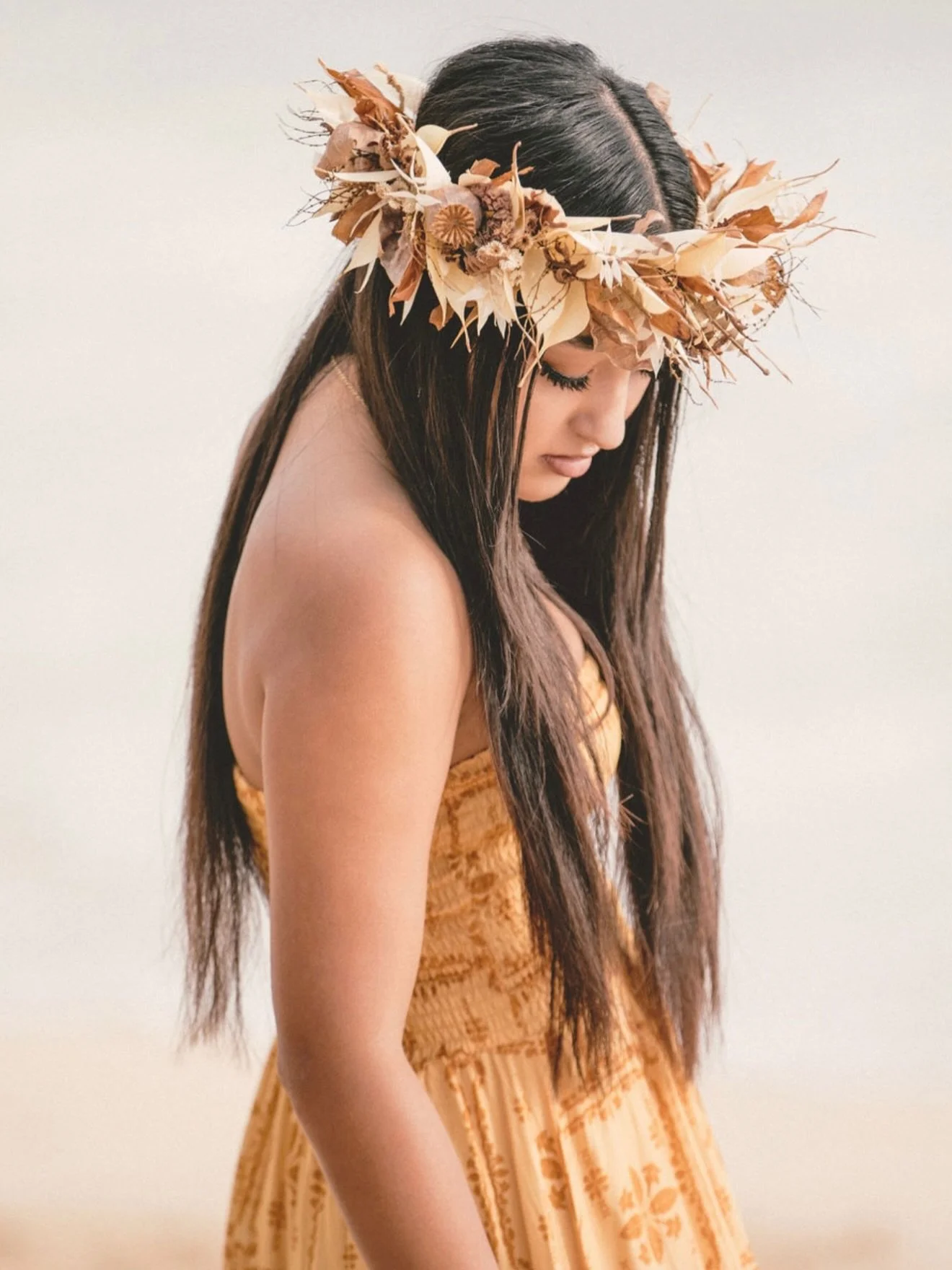 Forever Lei 

A keepsake made to last &mdash; 
this forever lei is a blend of dried native plants
 and thoughtfully gathered botanicals, wili together with intention and care. 

Each element carries its own texture, story, and quiet beauty.

Created 