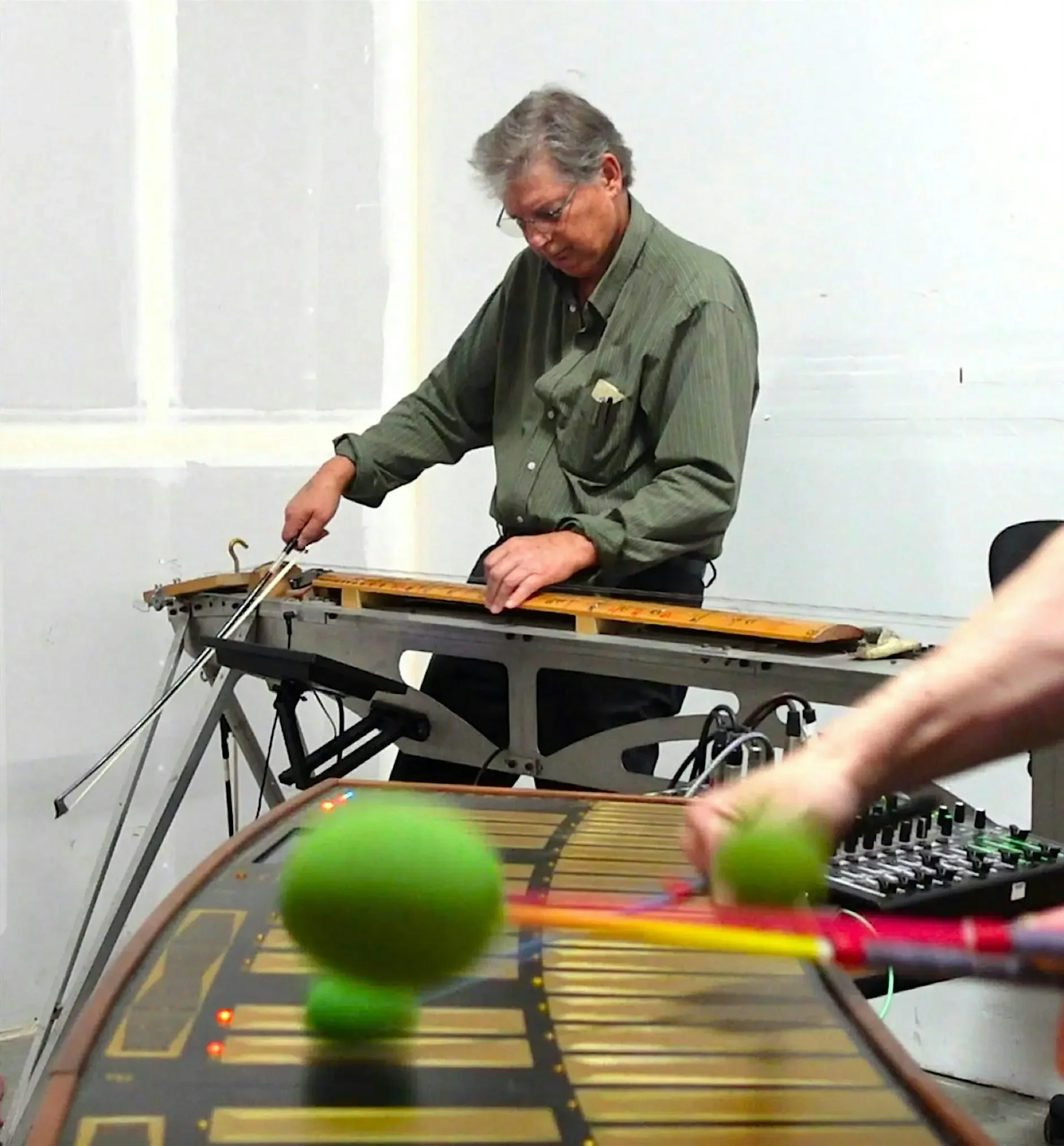 Roar Shack Live!: Paul Dresher + The Living Earth Show