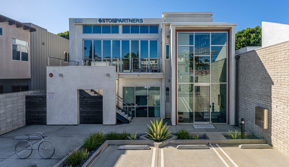 Experience Holistic Wellness at Tamara Renee’s New Encinitas Studio