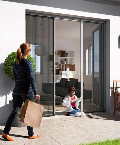 What Is A Pleated Fly Screen? : How to Choose the Perfect Fly Screen ...