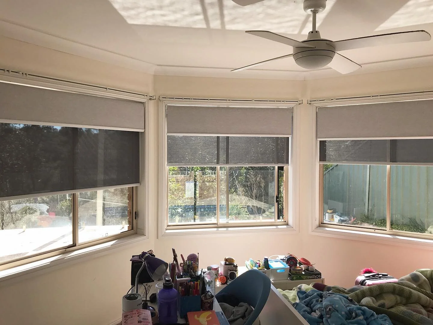 Easy transformation today. Sadly we can&rsquo;t see customers excitement. Ready made curtains changed to Double roller blinds.
Le Reve Blockout concrete +
Aventus Pewter 10% Openness.
See after and before.
#rollerblinds #curtains #blinds #dayandnight