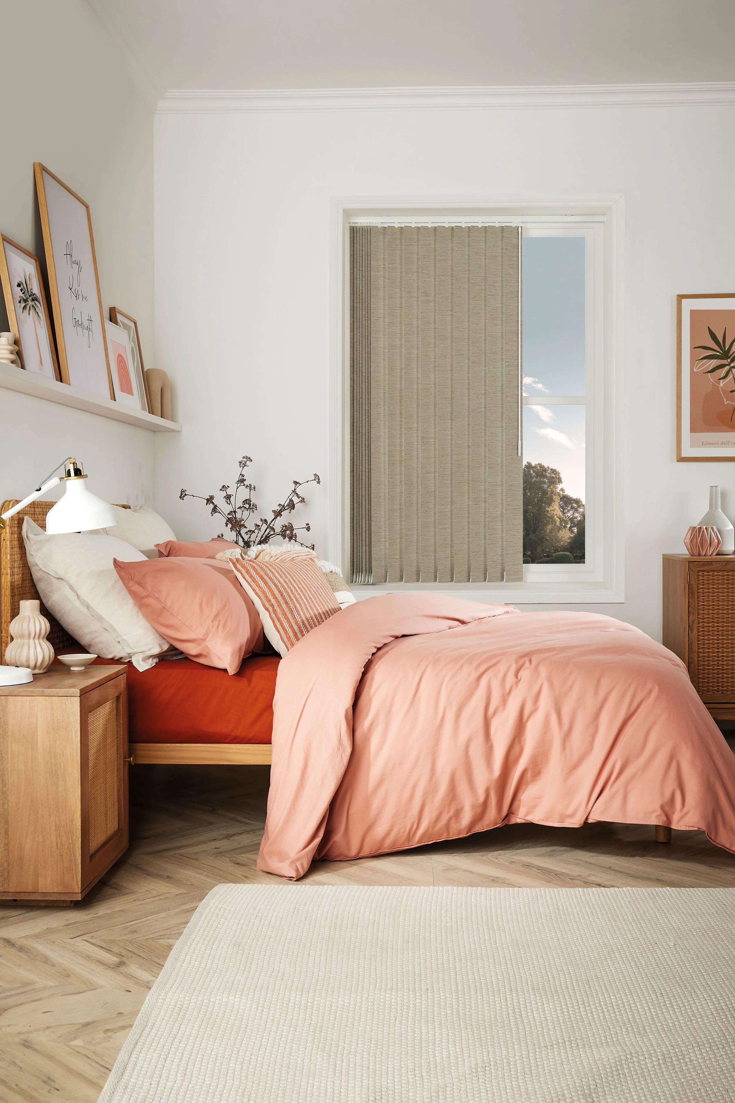 LL_Vertical_Kumano-Gold_Main_Bed_Web.jpg
