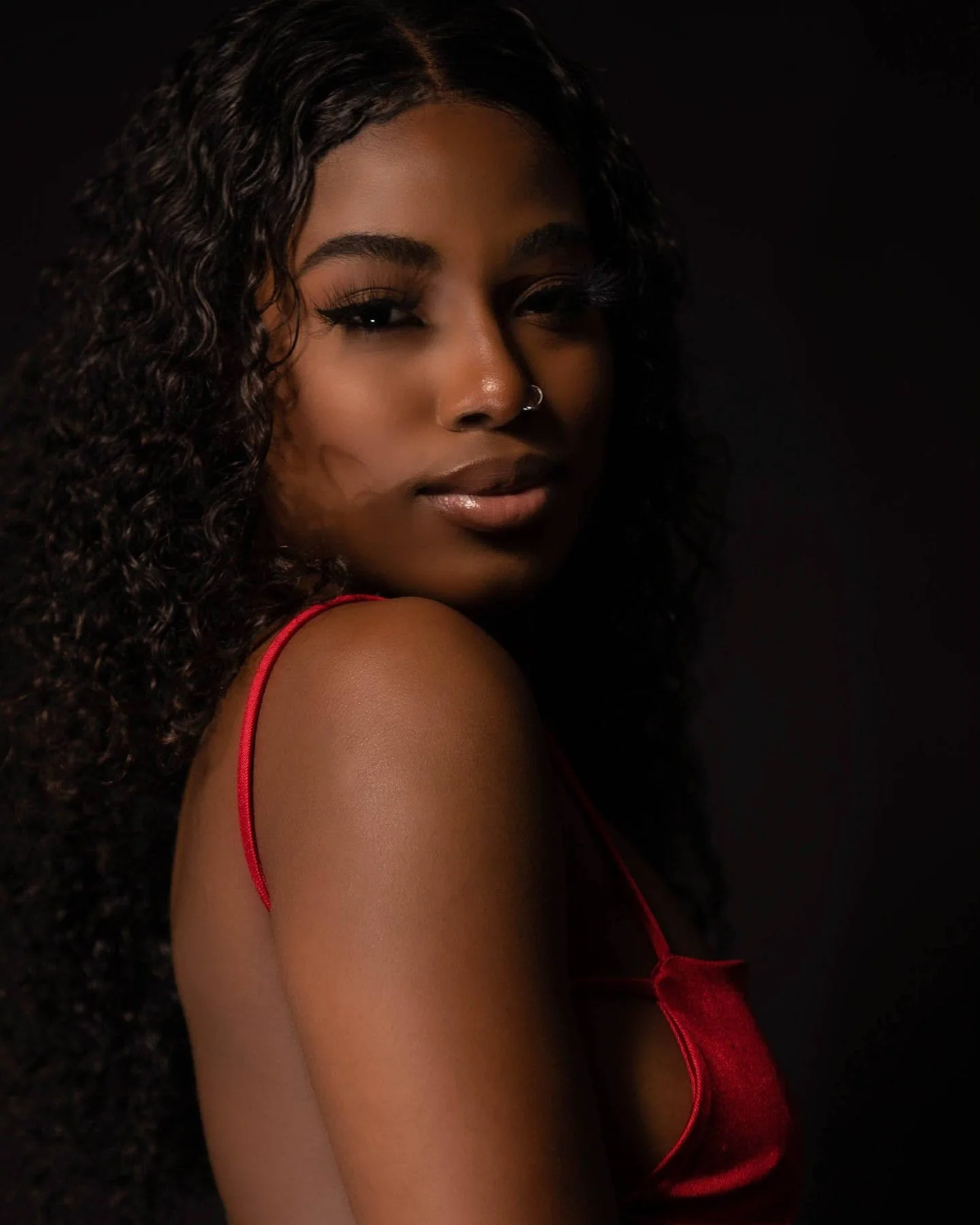 When beauty meets confidence, the lens simply listens 
Here&rsquo;s to celebrating the kind of glow that comes from within 

#BlissfulstillsMoments
#nycmodel #modellife #blackmodel
#creativeshootideas #nyccreatives