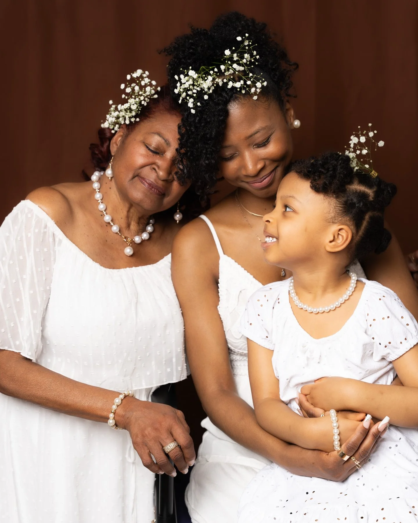 Three generations, one kind of love.
A legacy of strength, kindness, and care passed down through time. From grandmother to daughter to granddaughters and sons, and now beyond.
This is what love looks like across generations. 💛
Make this moment last
