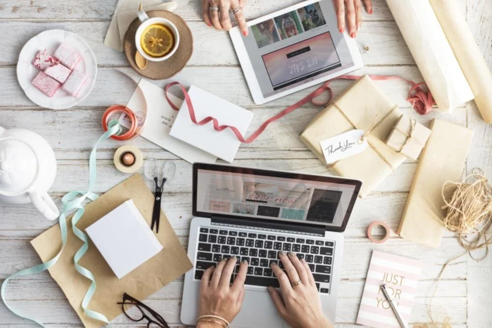 9 cadouri pe care le poți cumpăra pentru... tine!