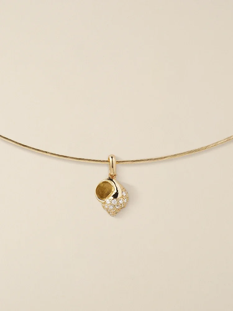 COLLIER_COQUILLAGE_02_PAVE_VERSO_CROP.webp