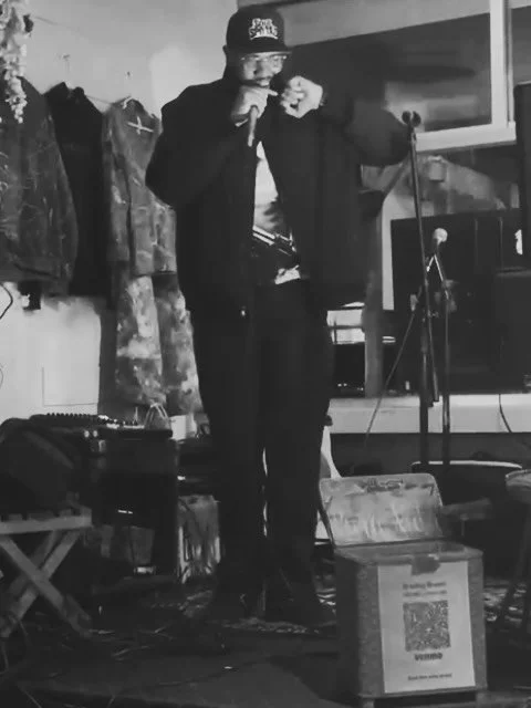 Reggae night at @rosewoodoceanside was a blast. All praise due to rosewood and the blessed rosewood artist collective-keep it rocking 🧙&zwj;♂️🔥🎤🎉Look forward to the next rap pilgrimage @jecradio_official @bradicalworld @rosewoodoceanside