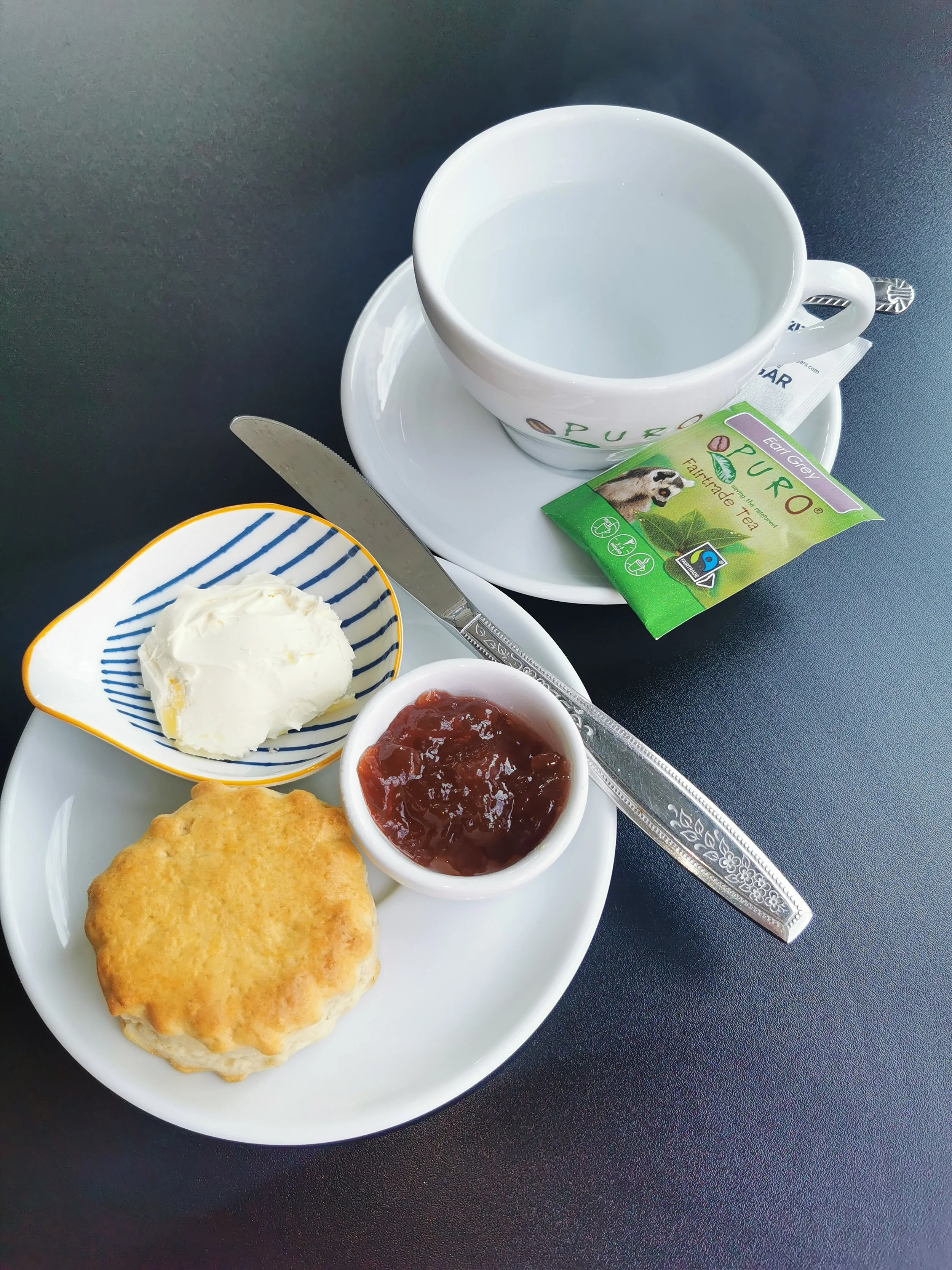 Cafe 3.jpg