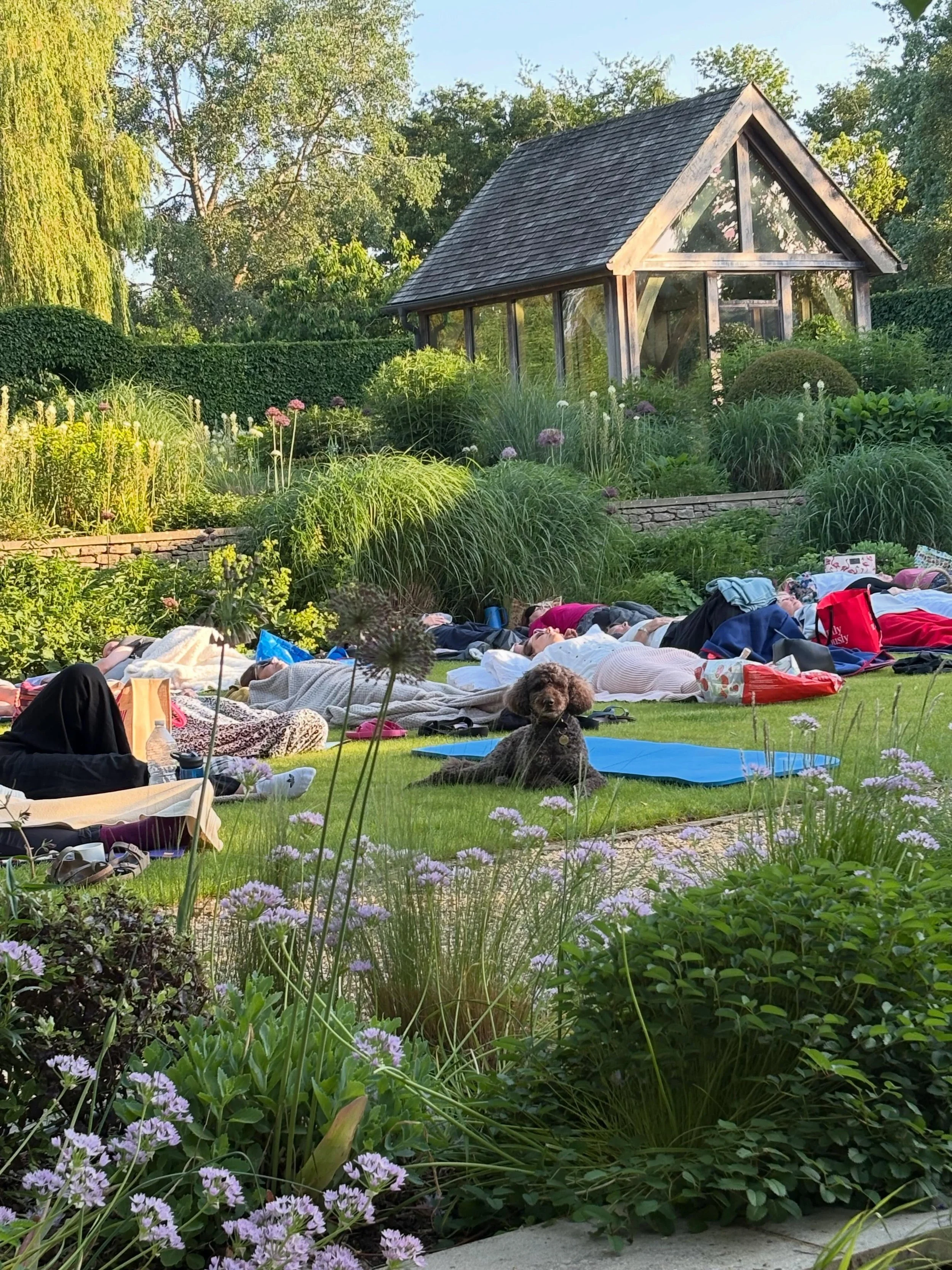 🌸 Bloom Sound Bath 🌸

Jojo and I have hosted our Bloom sound bath in May for the past 4 years. But never on a night as balmy as this week&rsquo;s. It meant we could bolt on a pre sound bath dip for those that fancied it, spots in the shade on the l