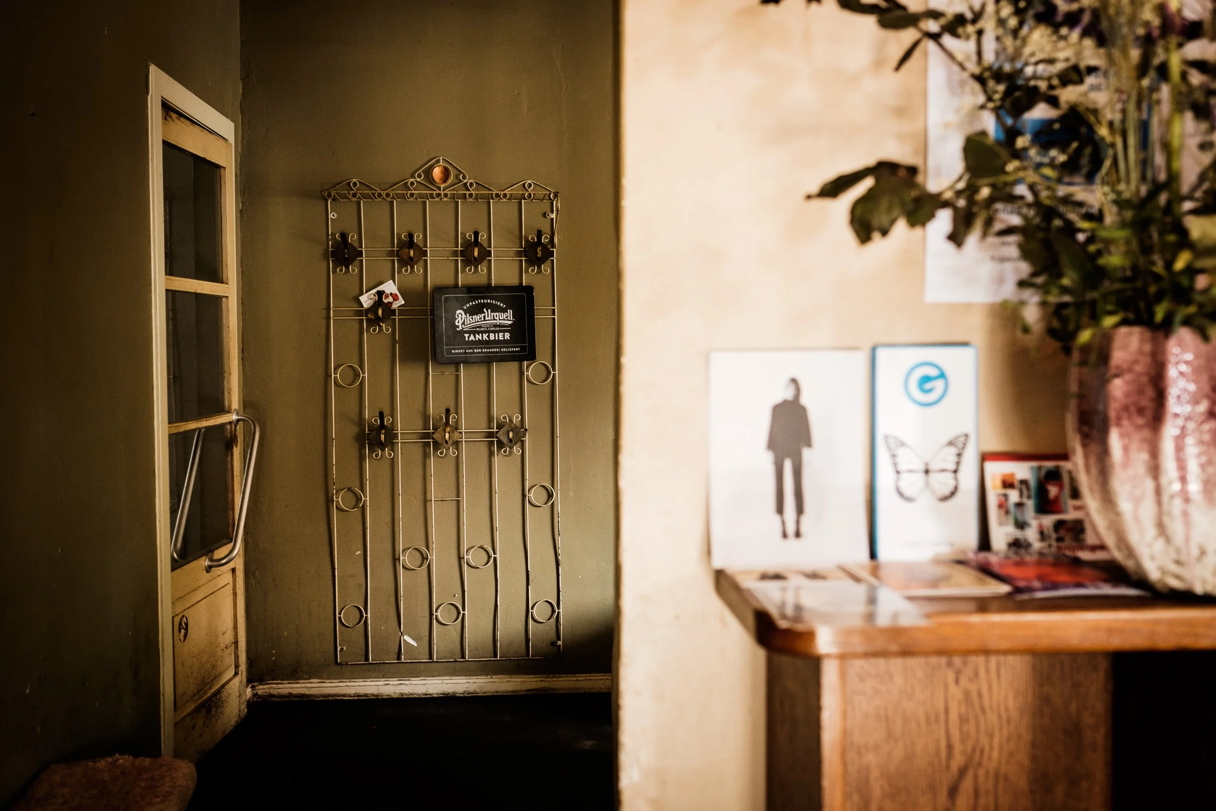 Thomas Skovsende Website-Well Served Here-118-2.jpg