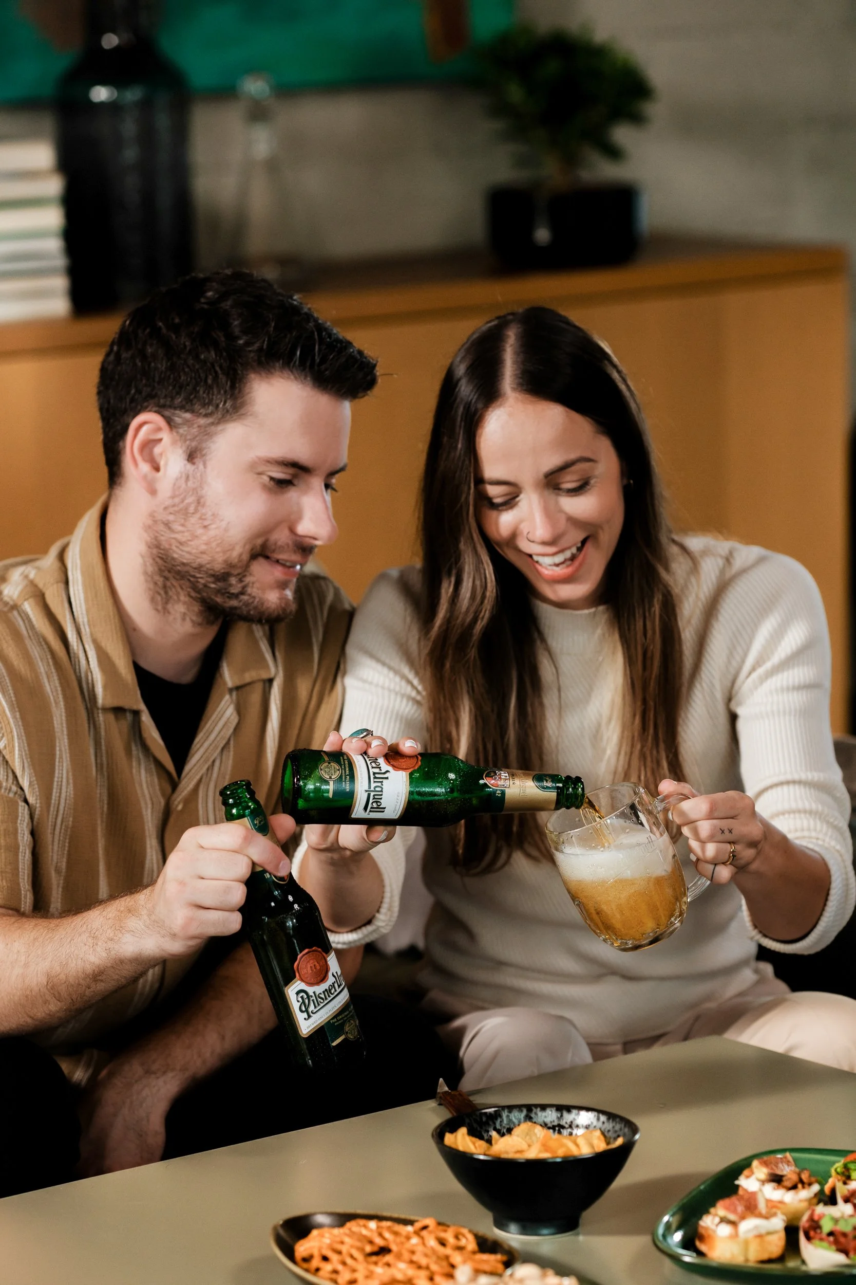 Thomas Skovsende_Pilsner Urquell 330 Bottle-106.jpg