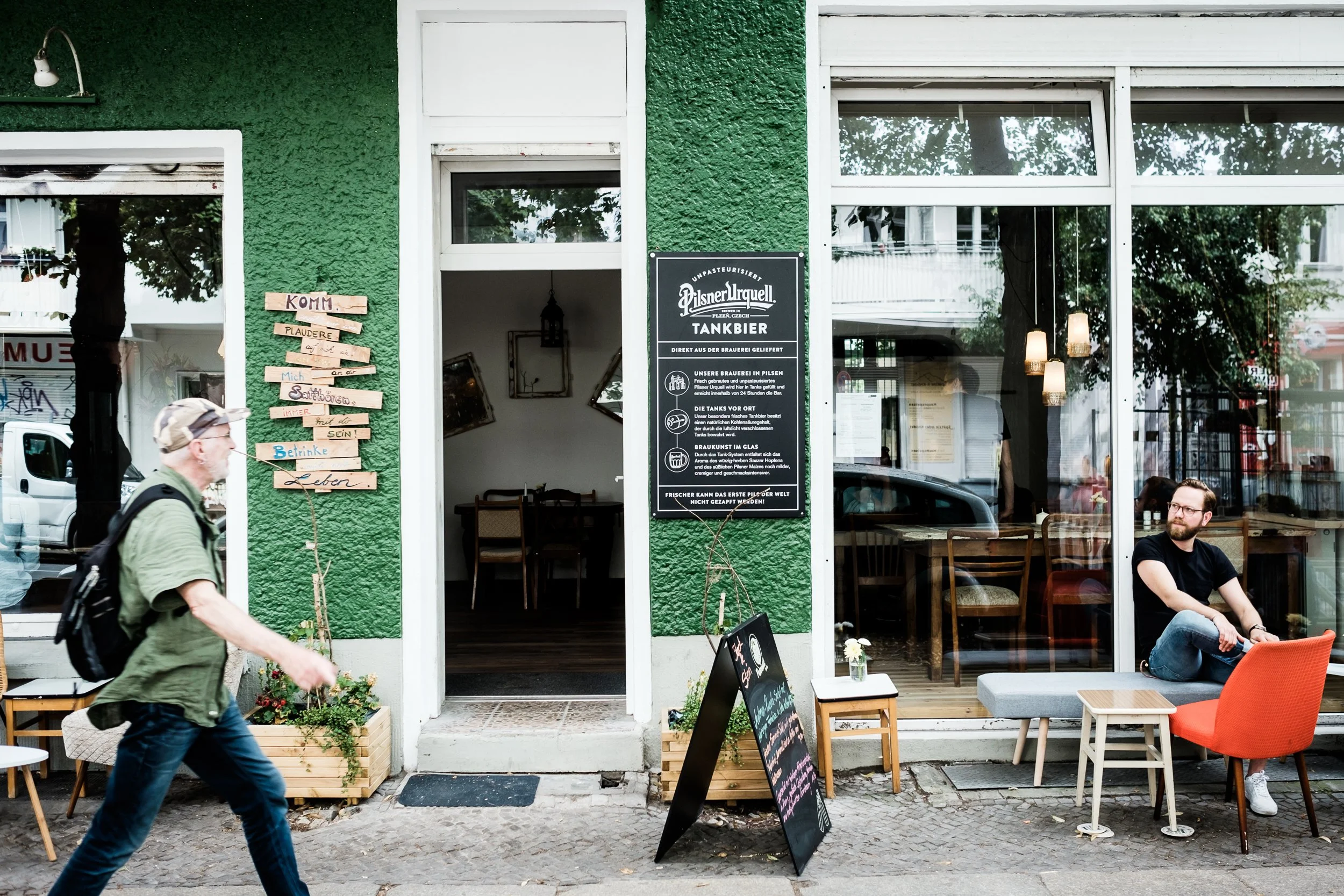 Thomas Skovsende Website-Well Served Here-113-2.jpg
