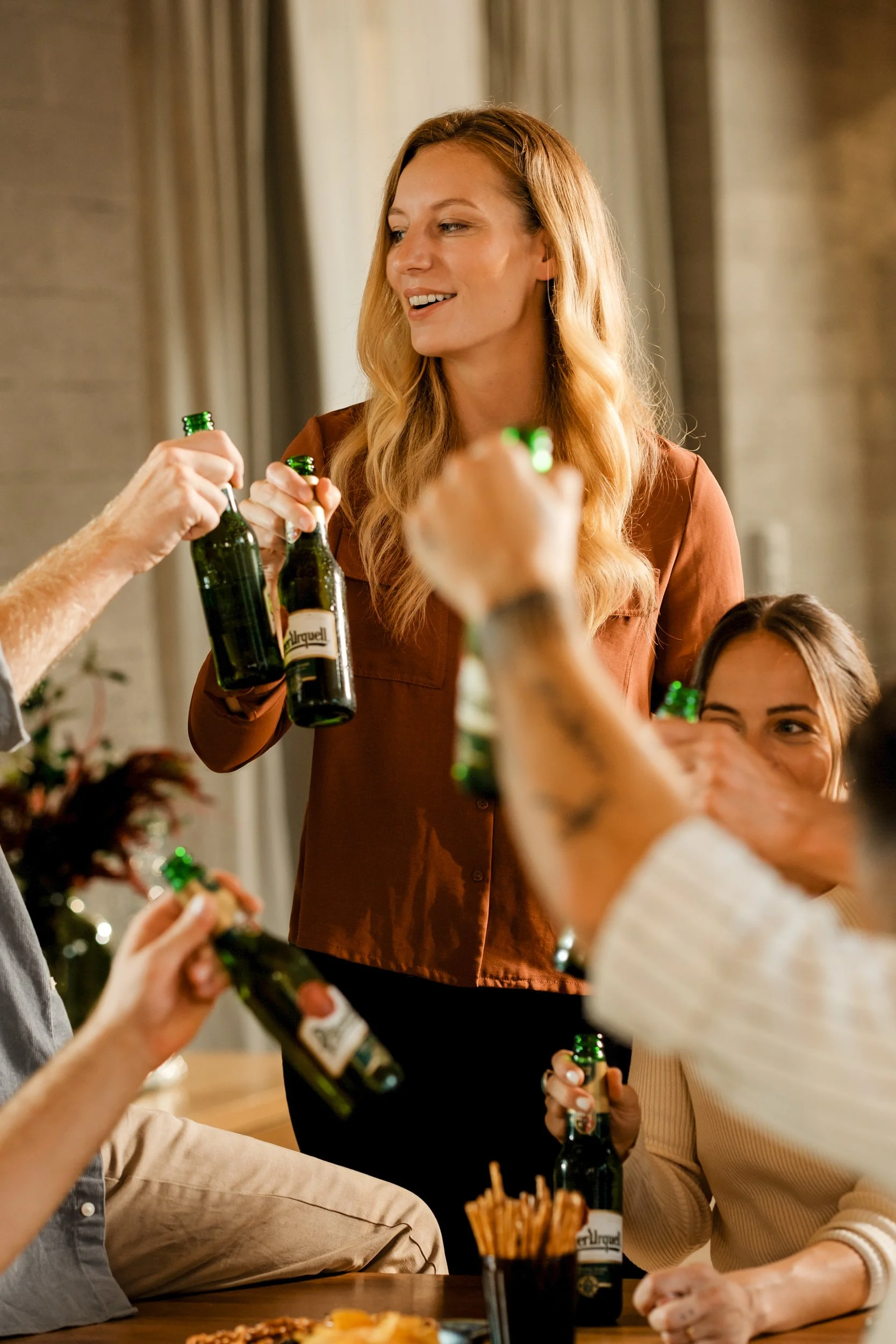 Thomas Skovsende_Pilsner Urquell 330 Bottle-100.jpg