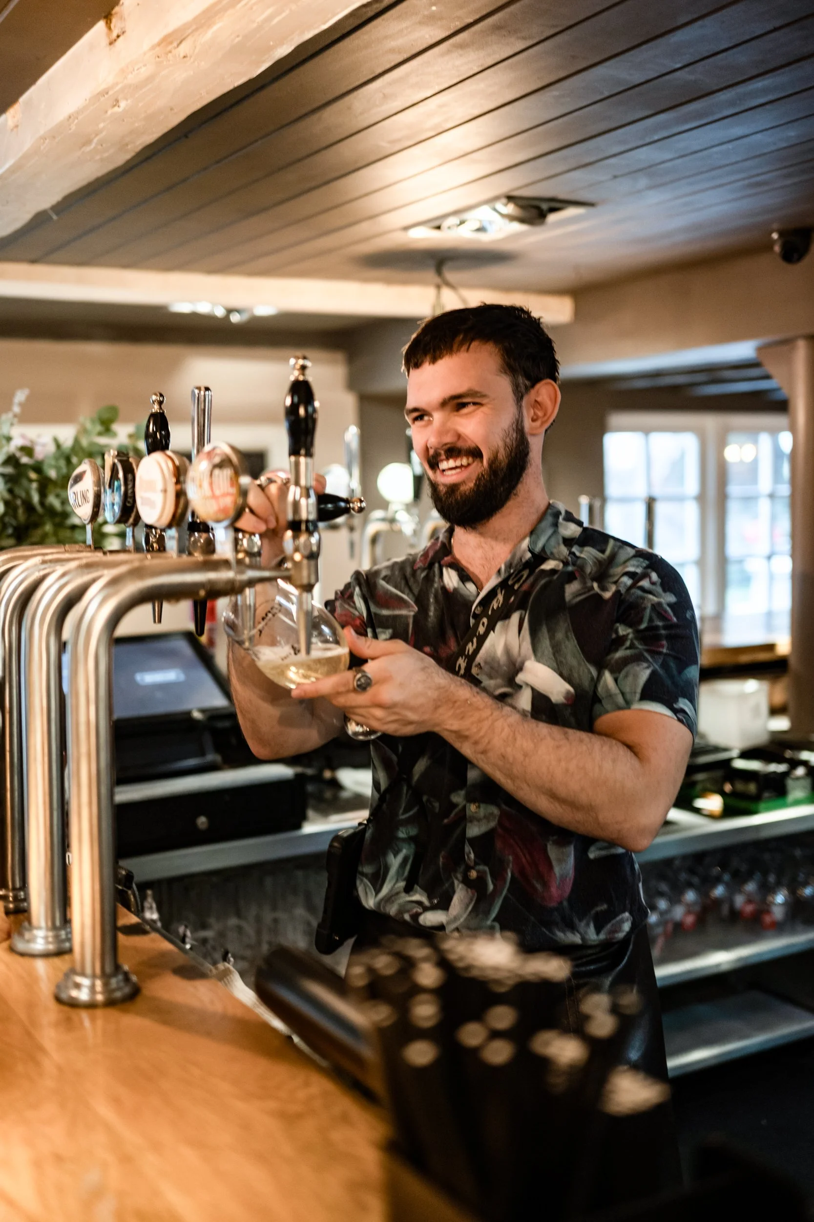 20240919-Fullers_Lovely Pubs_Queens Head-138.jpg