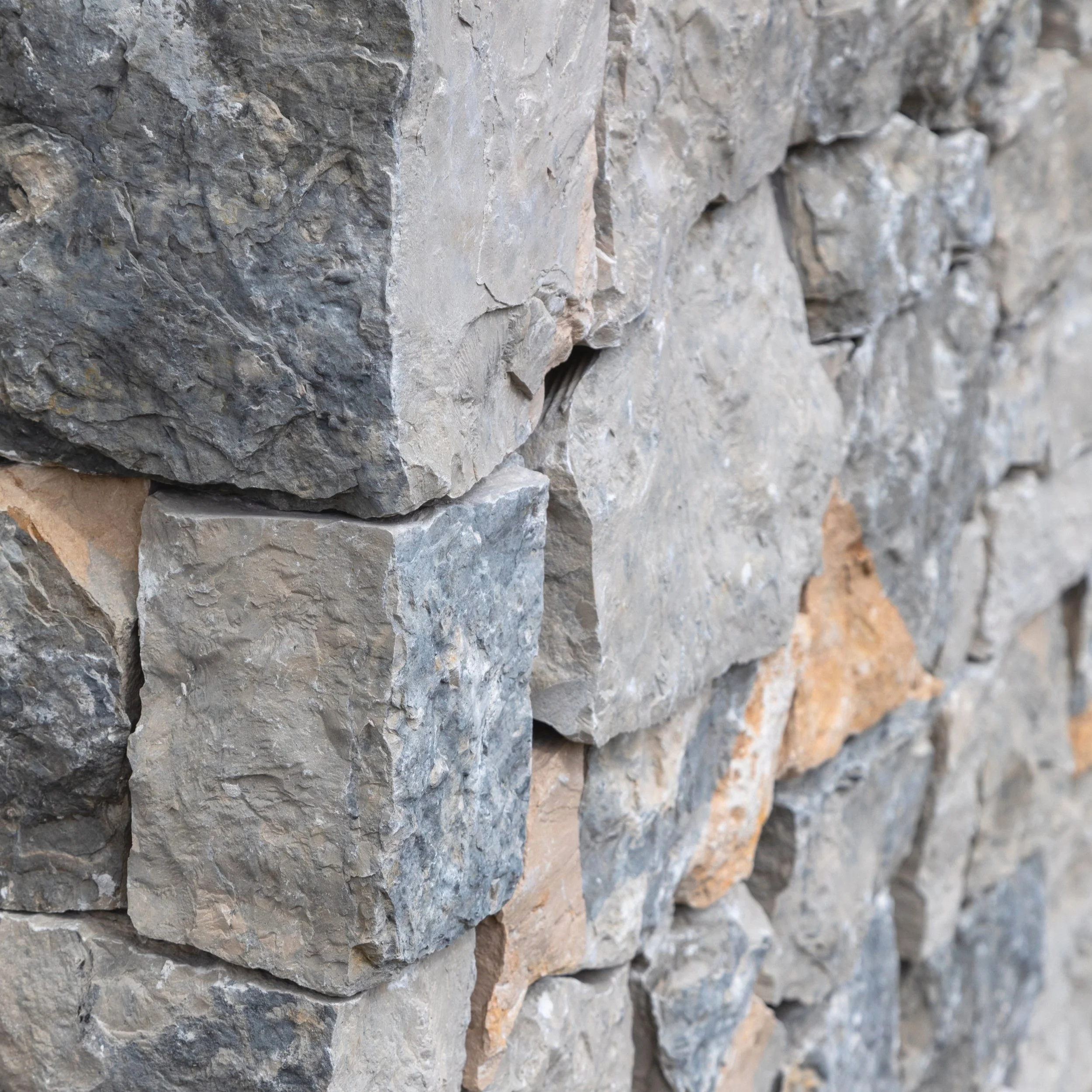 Annecy Cladding Corner Sample