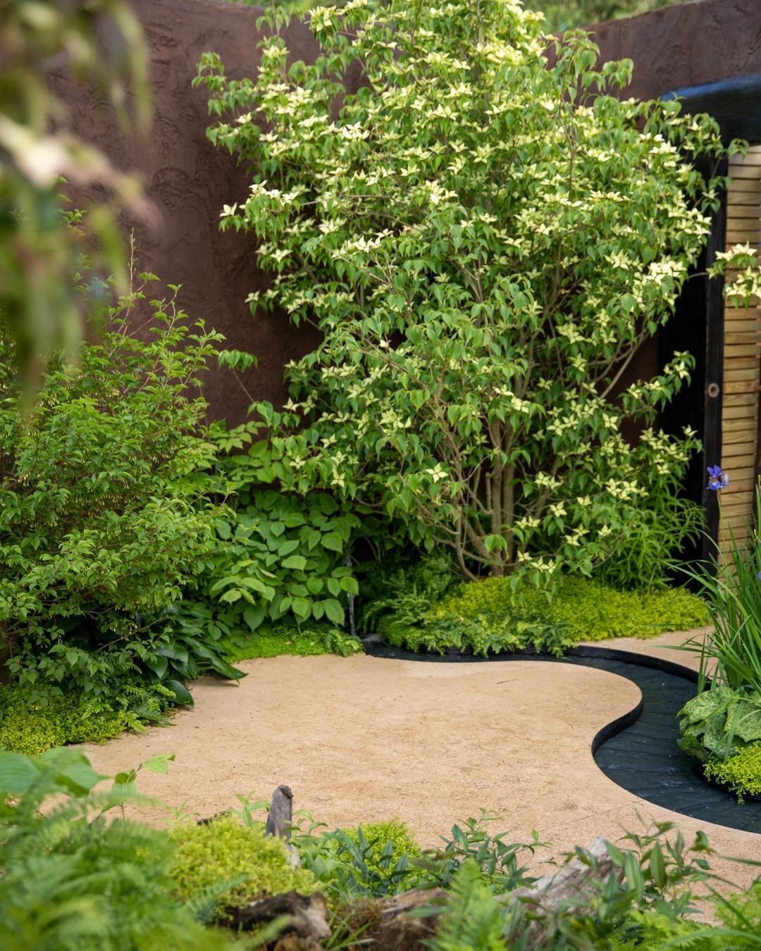 Throwback to the @boodles Travel Garden from Chelsea Flower Show 2022, designed by @tomhoblyn

From the initial plans and ideas to the final result, check out the journey of this incredible garden.

Allgreen. Master In Stone.

#RHS #Chesleaflowershow
