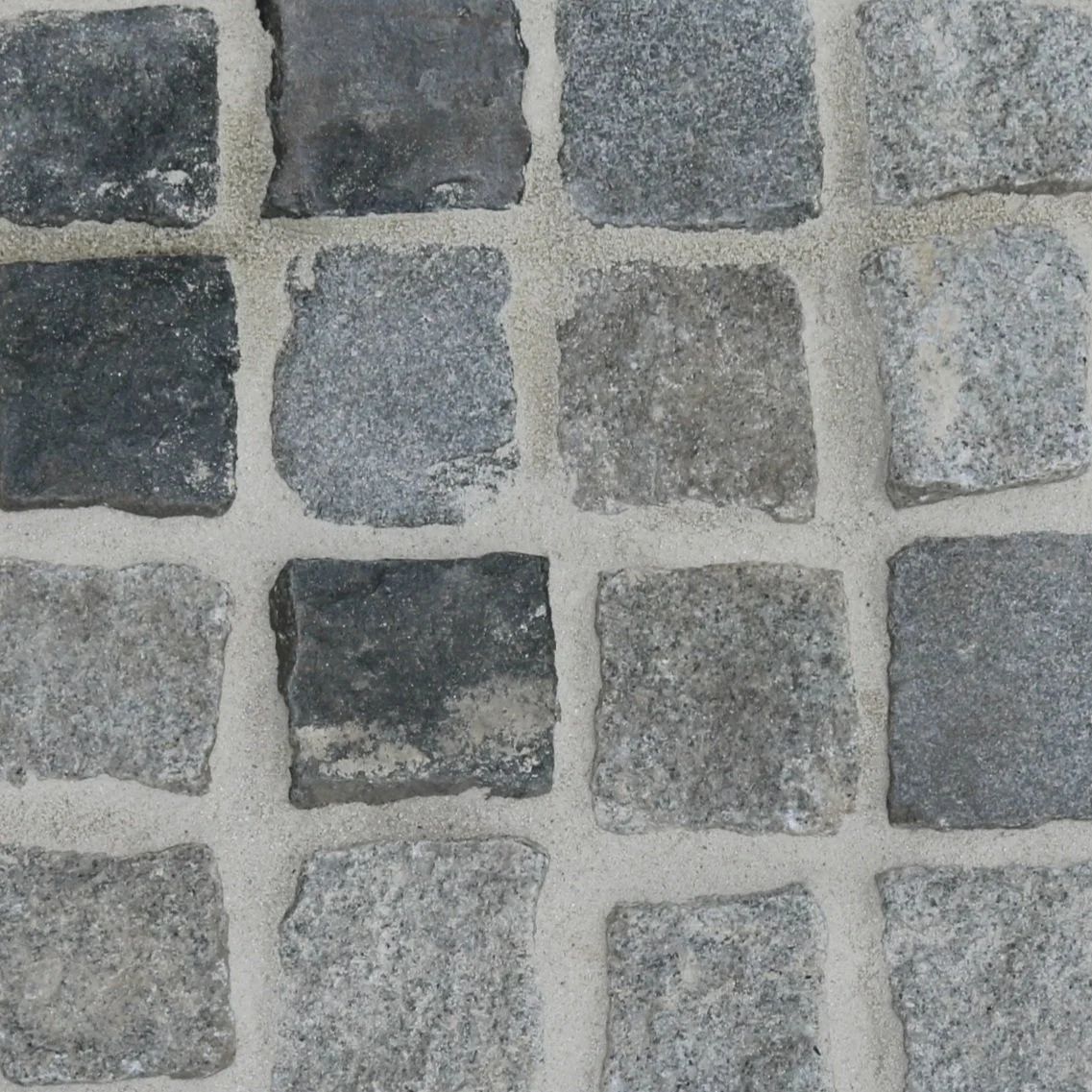 Reclaimed Granite Cobbles -100 x 100